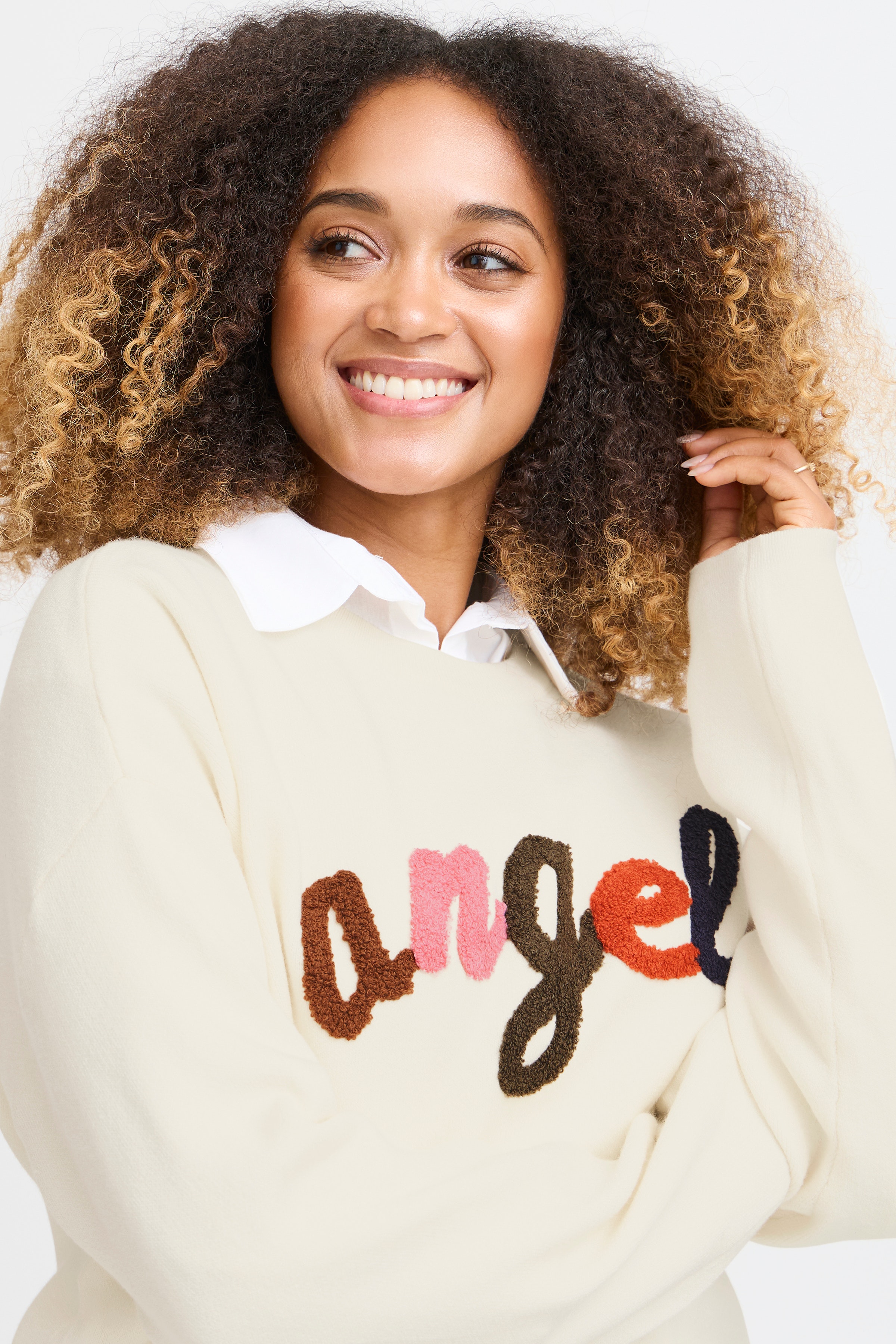 SBANGELS Bluse LOOKBOOK DETAIL 22100829-140002