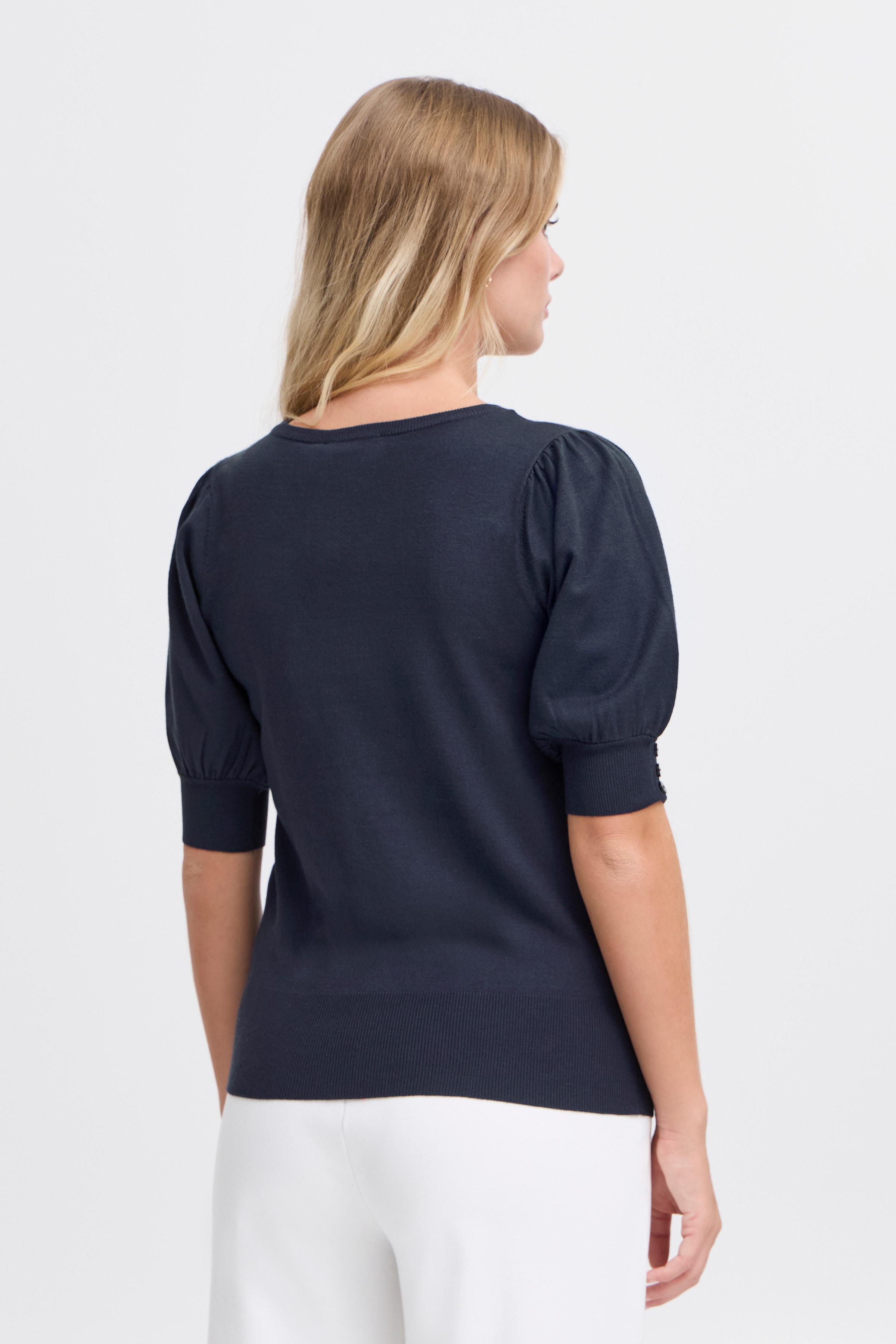 FRZUBASIC Pullover LOOKBOOK FRONT 20615475-194010