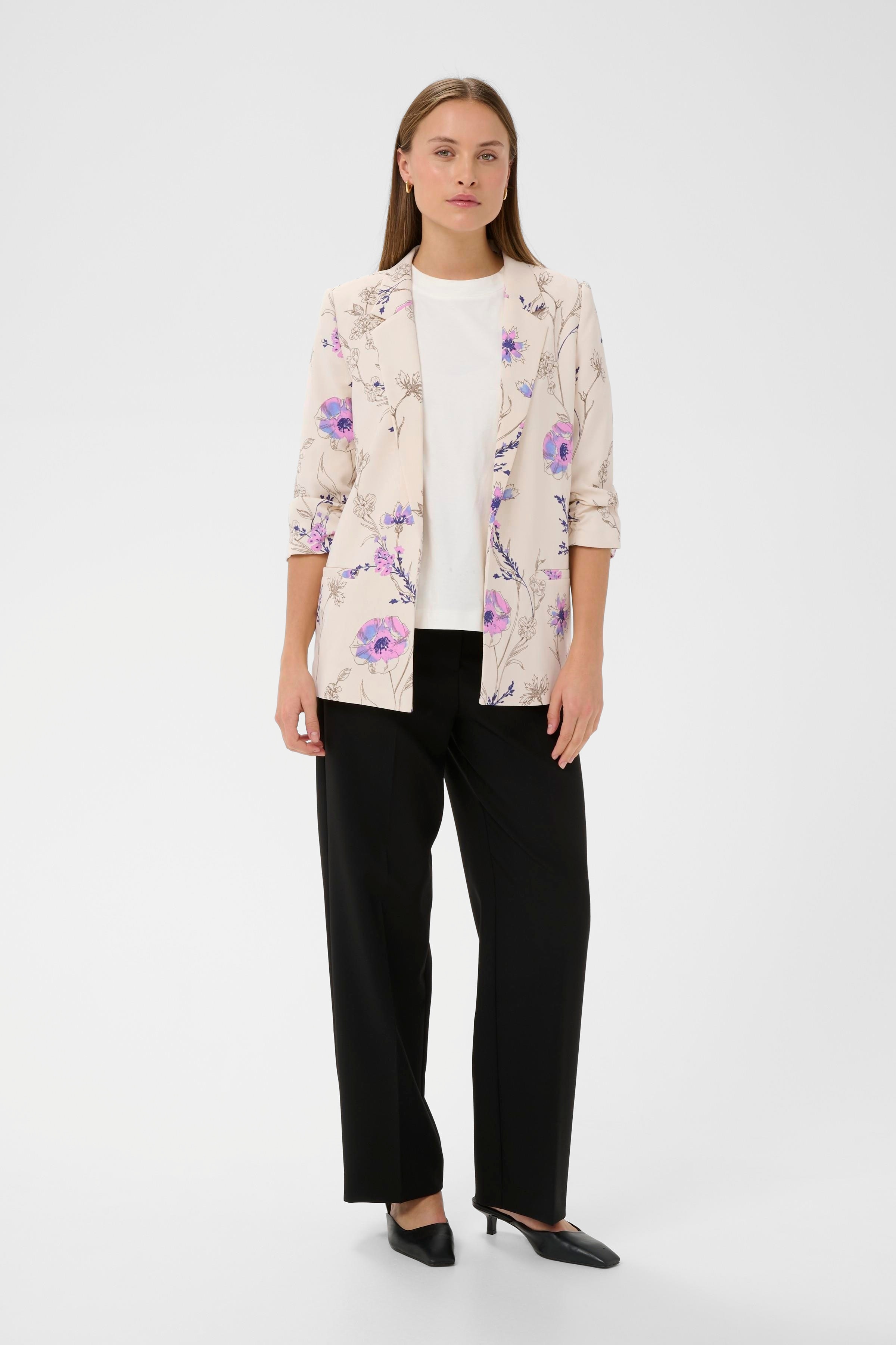 SLShirley Blazer LOOKBOOK FRONT 30405041-303898