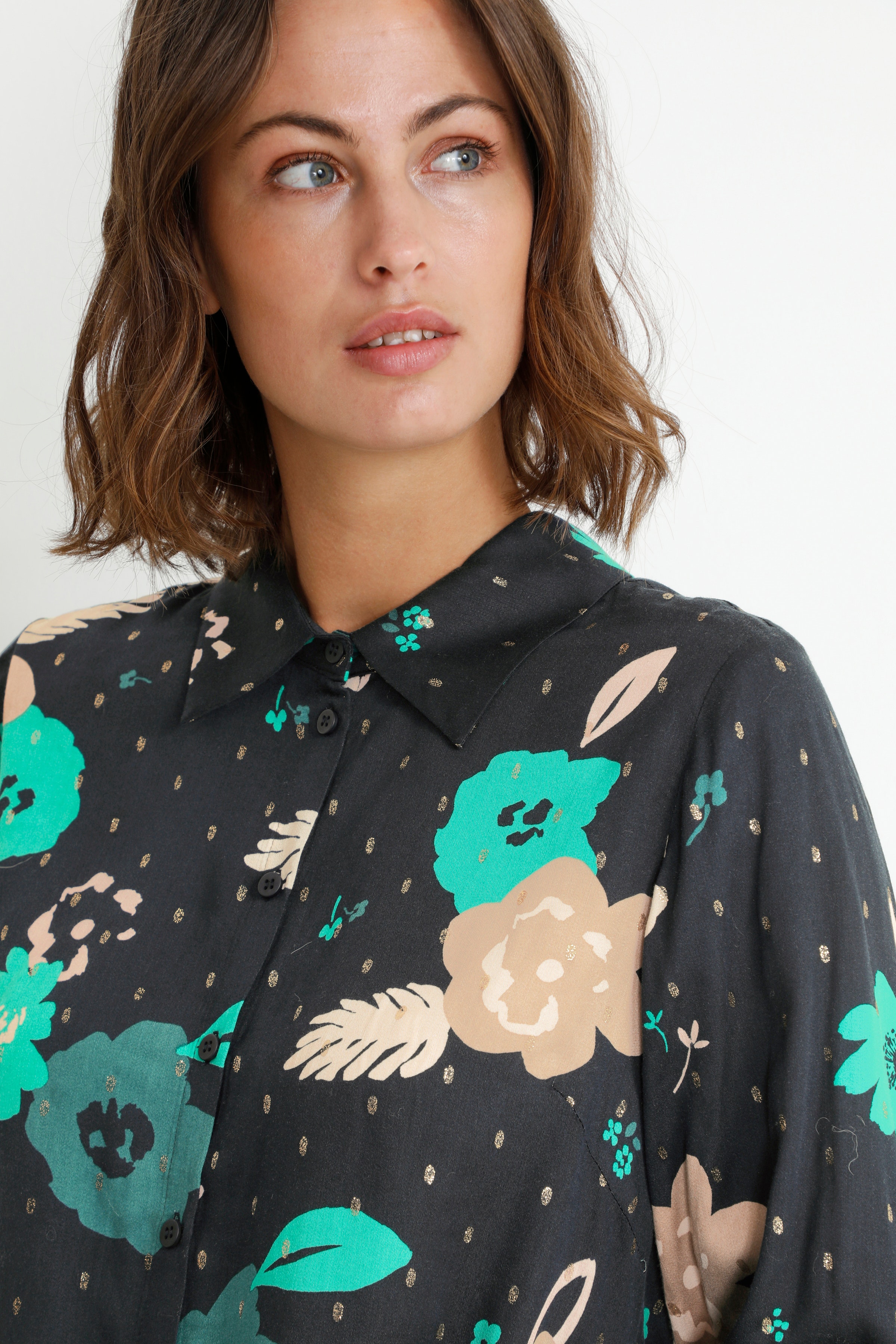 CUvita Blouse LOOKBOOK DETAIL 50108902-175735