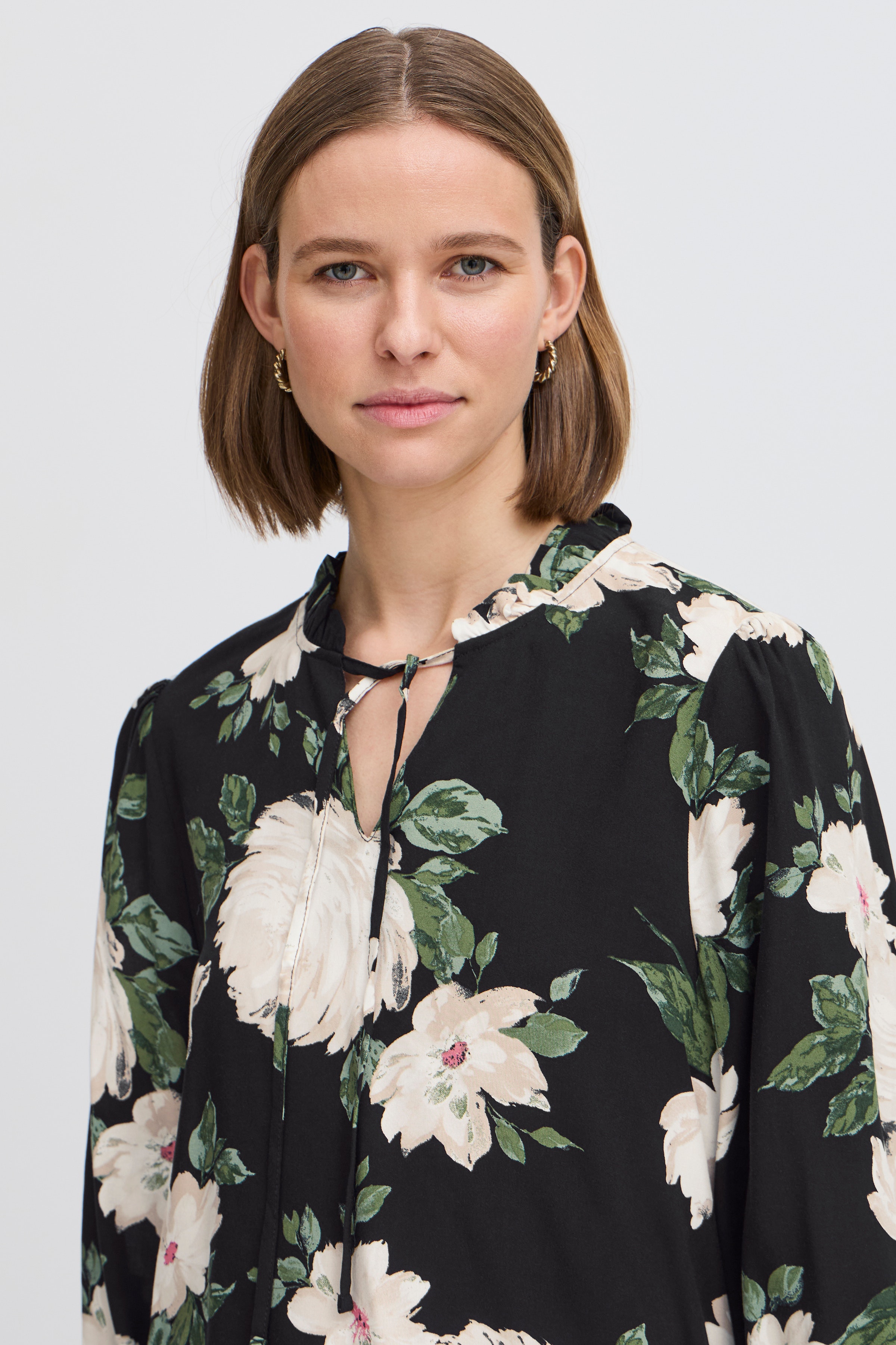 BYMMJOELLA Blus LOOKBOOK DETAIL 20816528-204595
