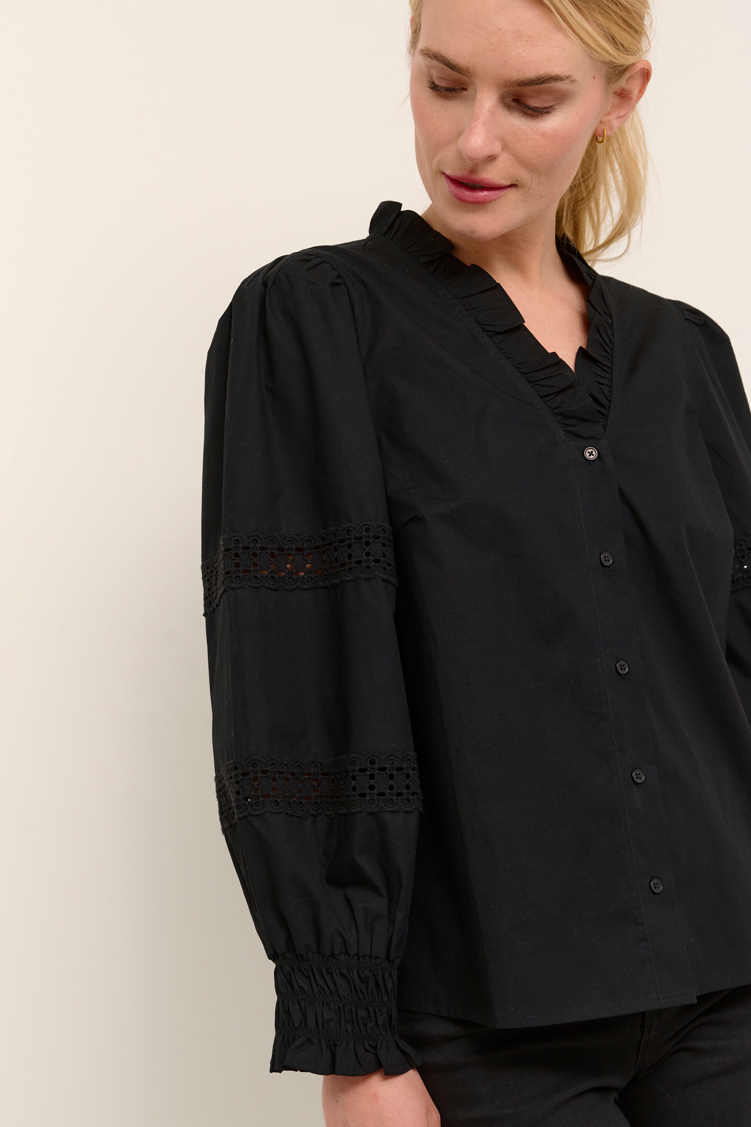KAliannah Cardigan LOOKBOOK DETAIL 10506673-100121