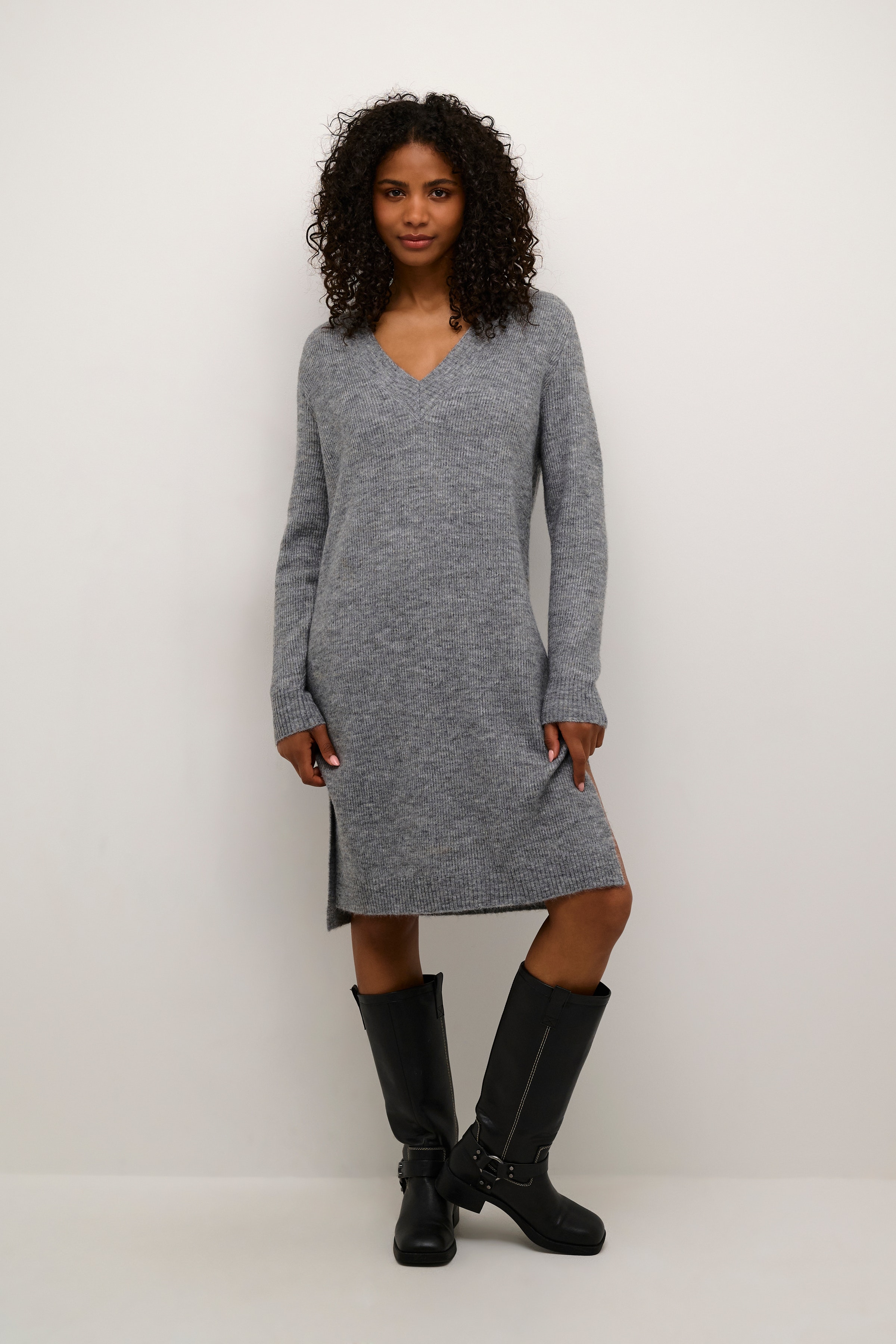 KAjuno Robe LOOKBOOK FRONT 10509380-100123