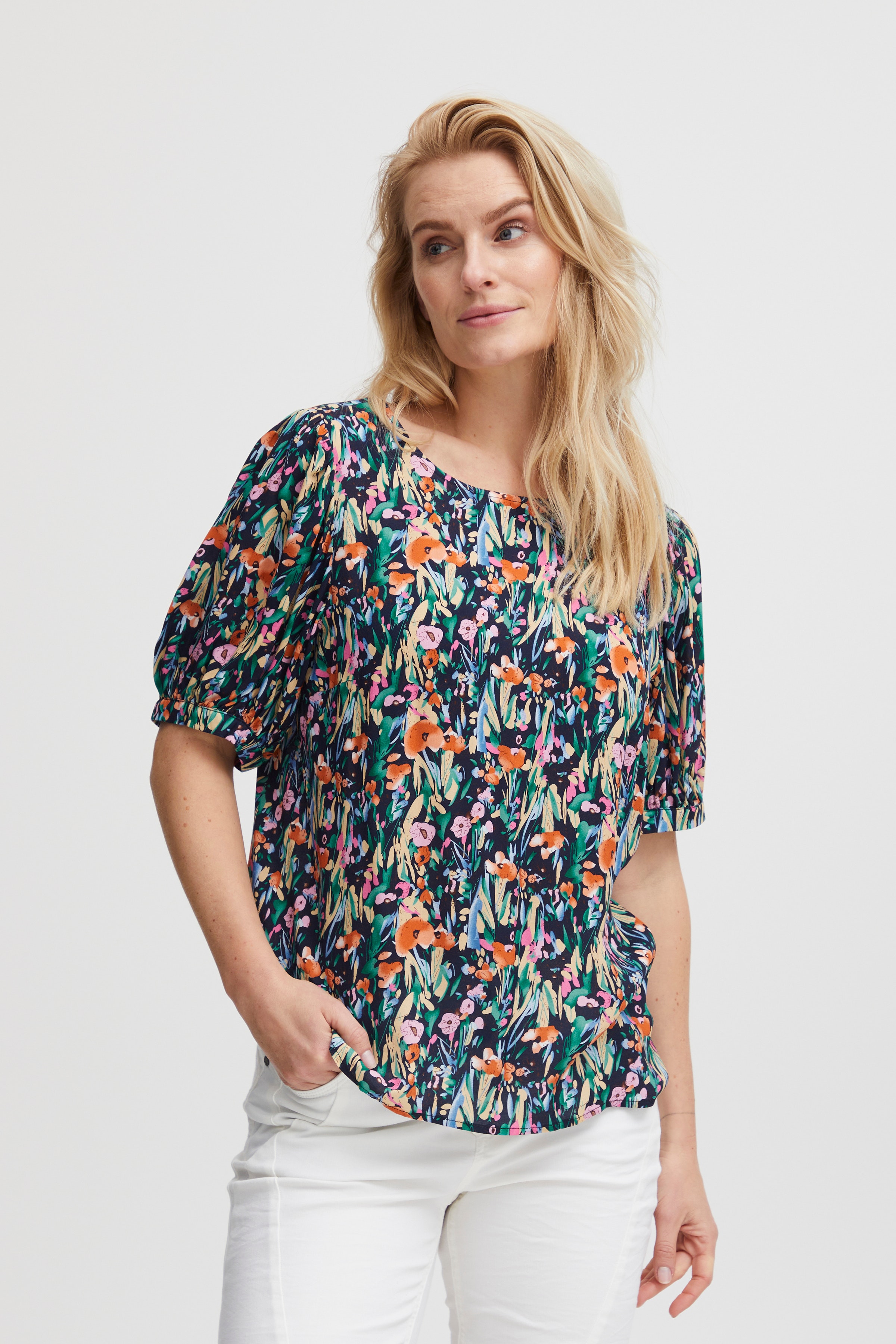 Kurzarm-Bluse LOOKBOOK FRONT 50207440-201429