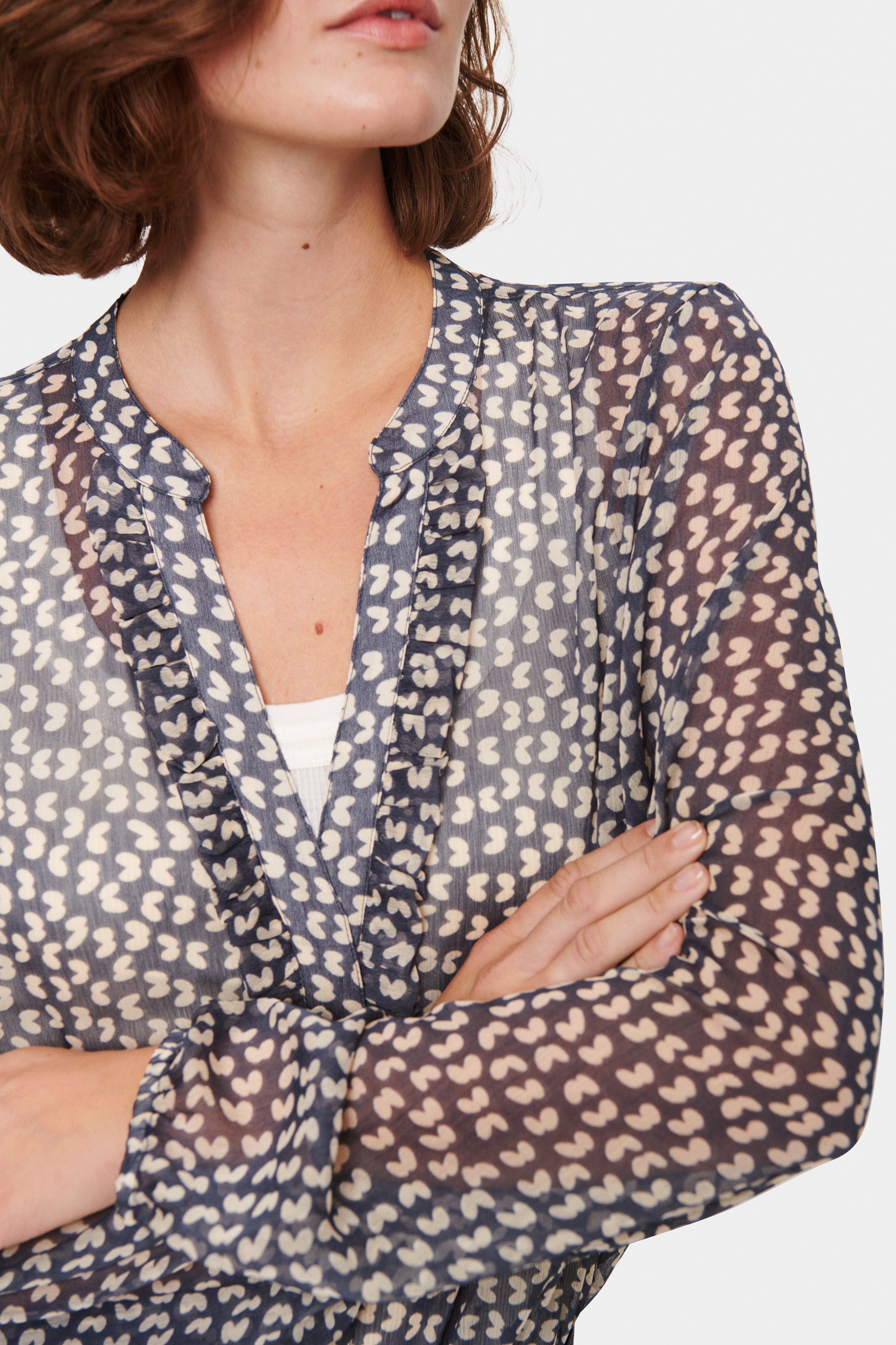 ValerieSZ Blouse LOOKBOOK DETAIL 30511688-302128