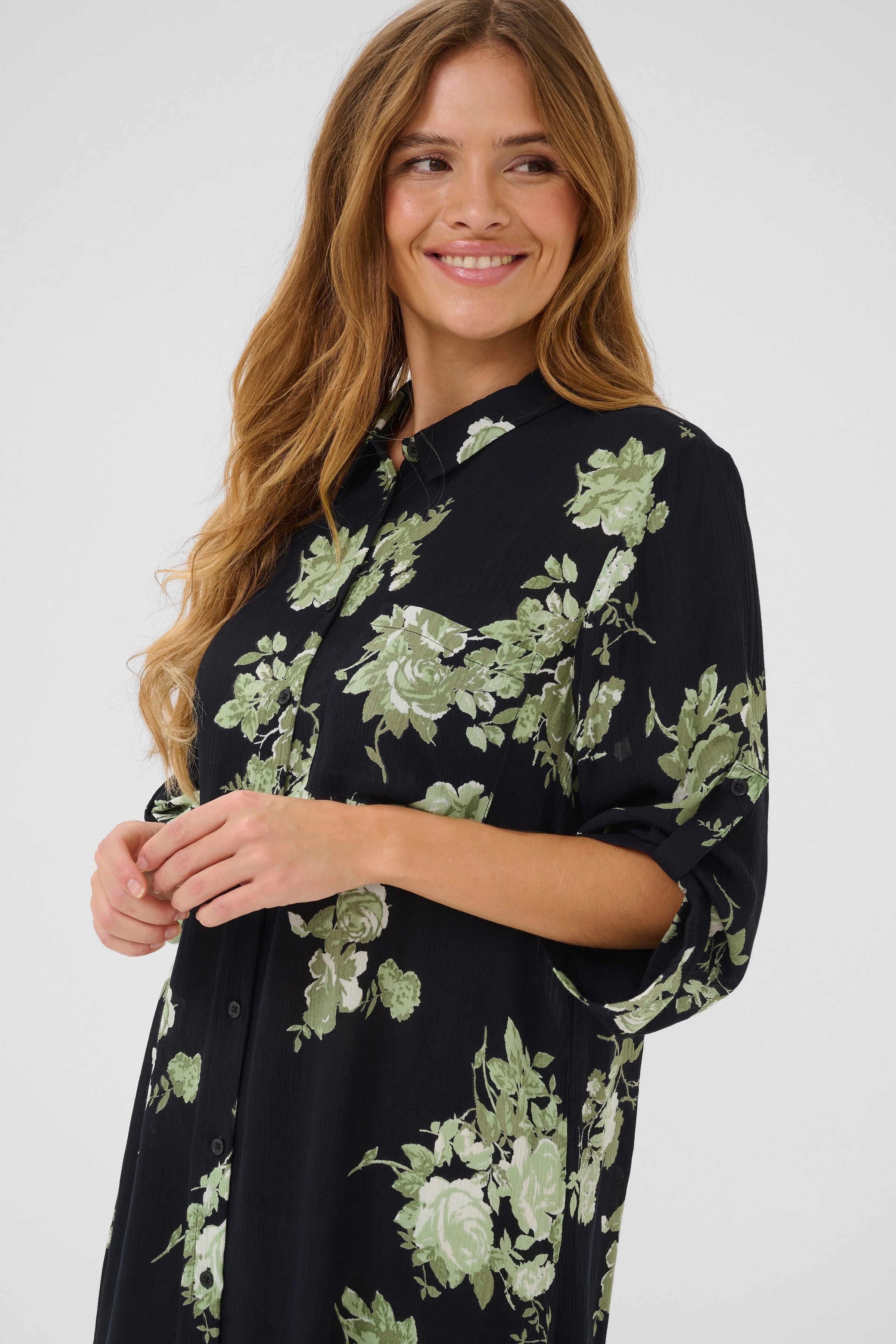 KAhildur Skjorte LOOKBOOK DETAIL 10506745-107770