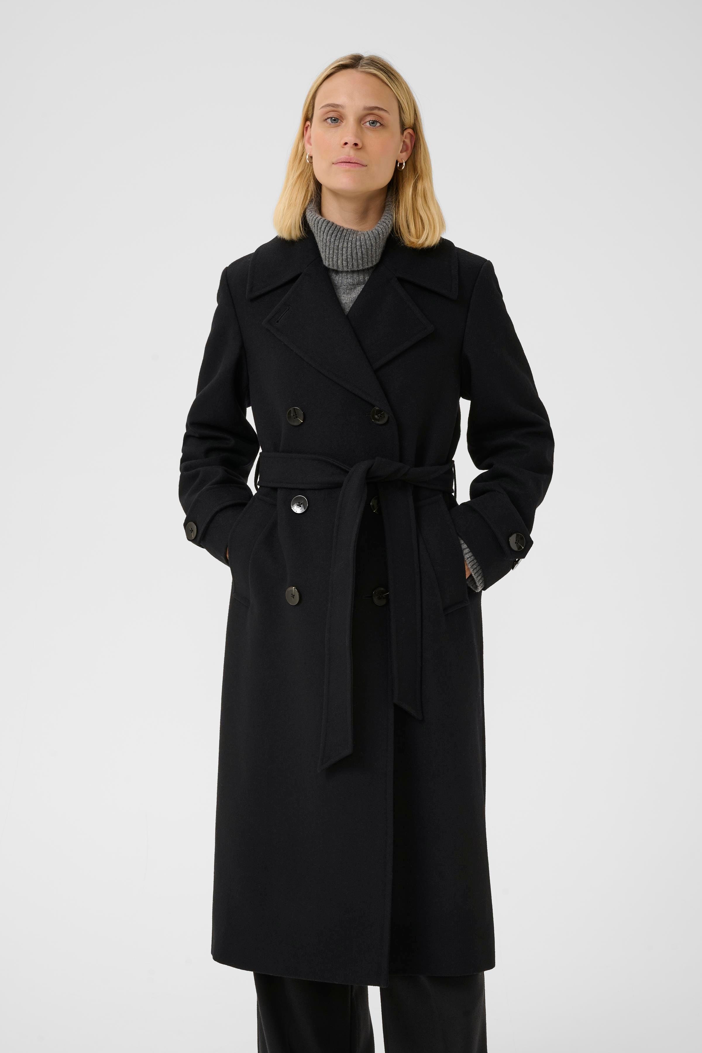 SynnePW Coat LOOKBOOK FRONT 30309743-194008