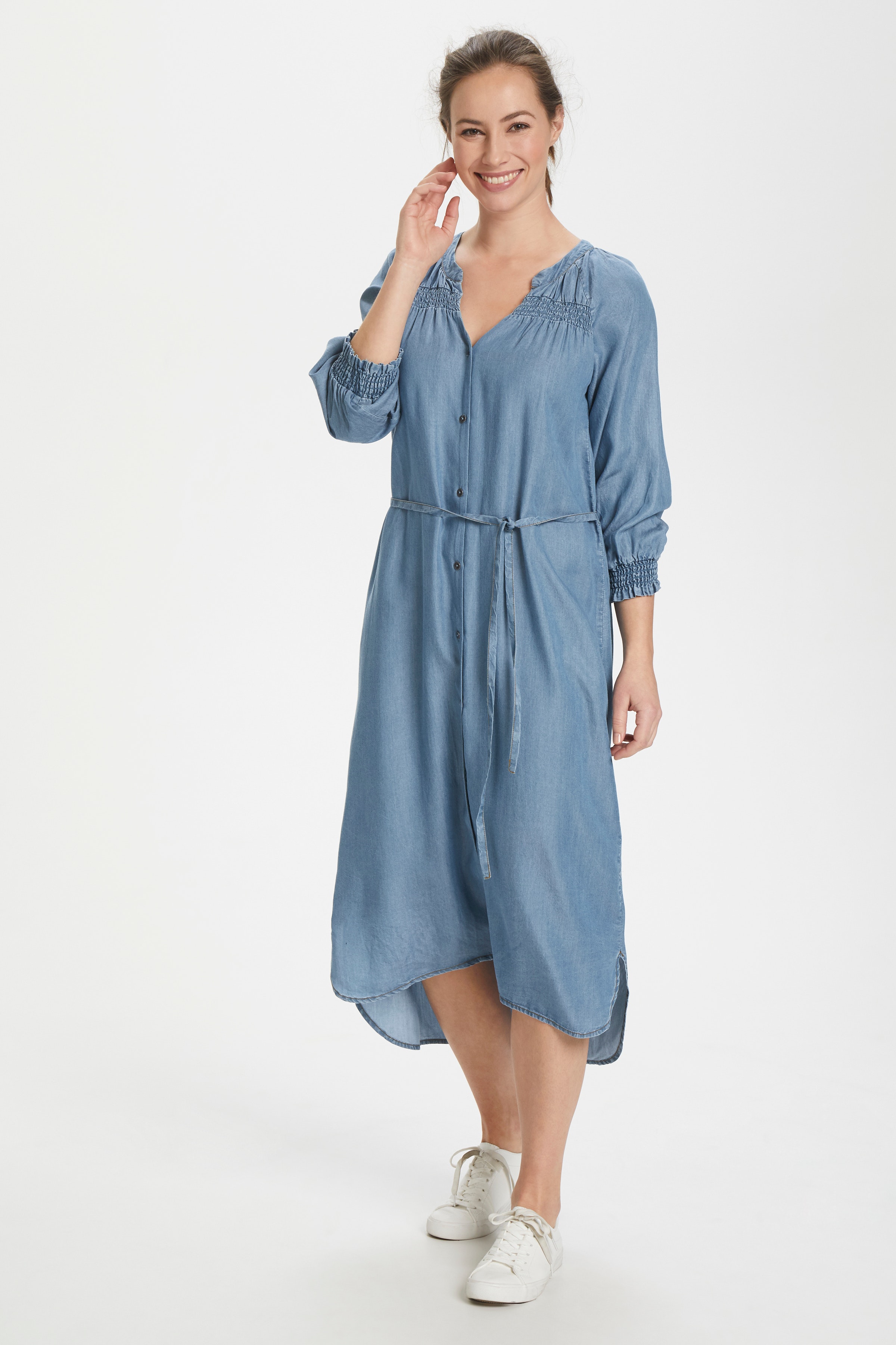 Kleid LOOKBOOK FRONT 10650527-100115