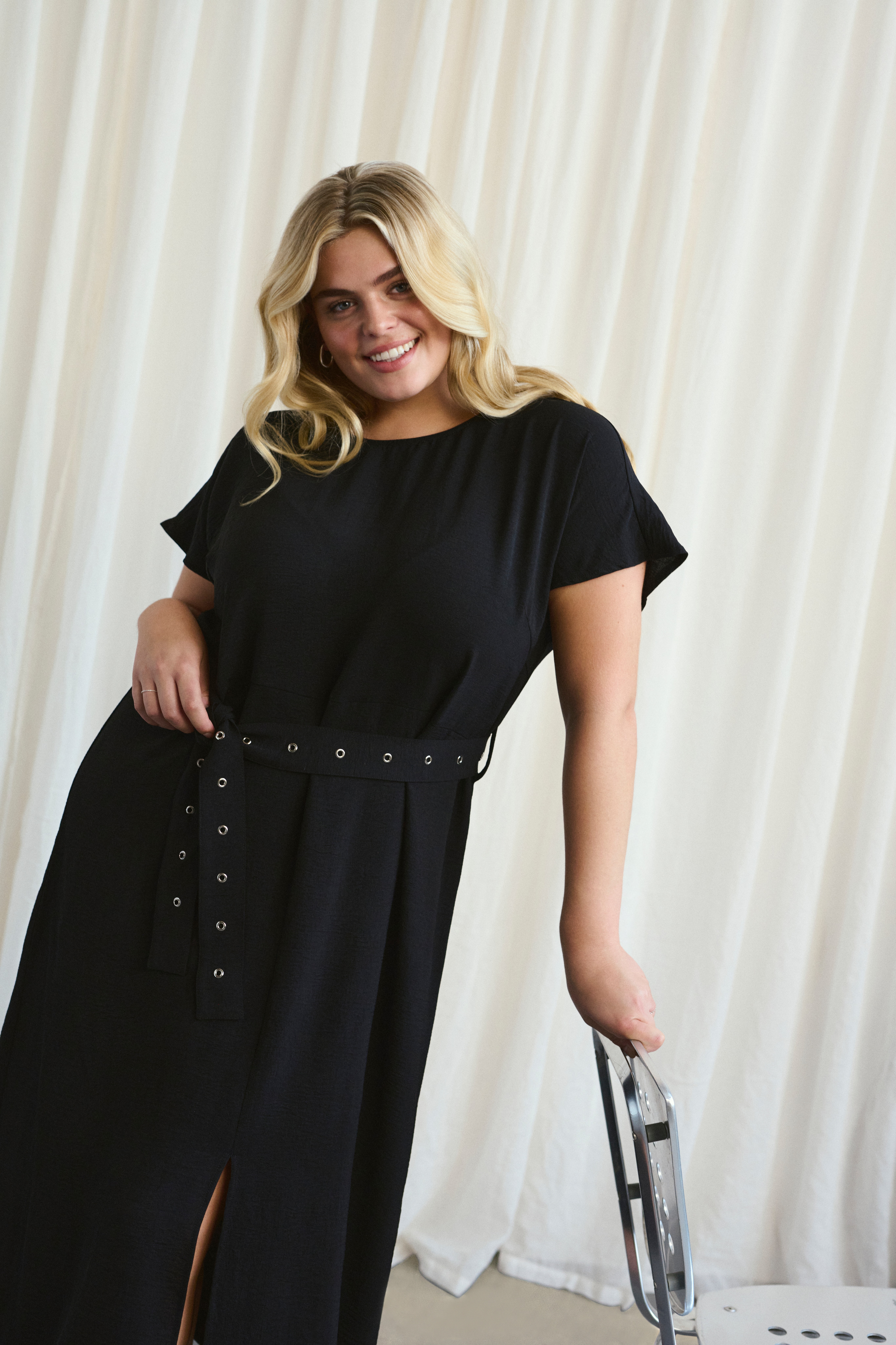 KCtenna Jurk LOCATION NONE 10583434-100121