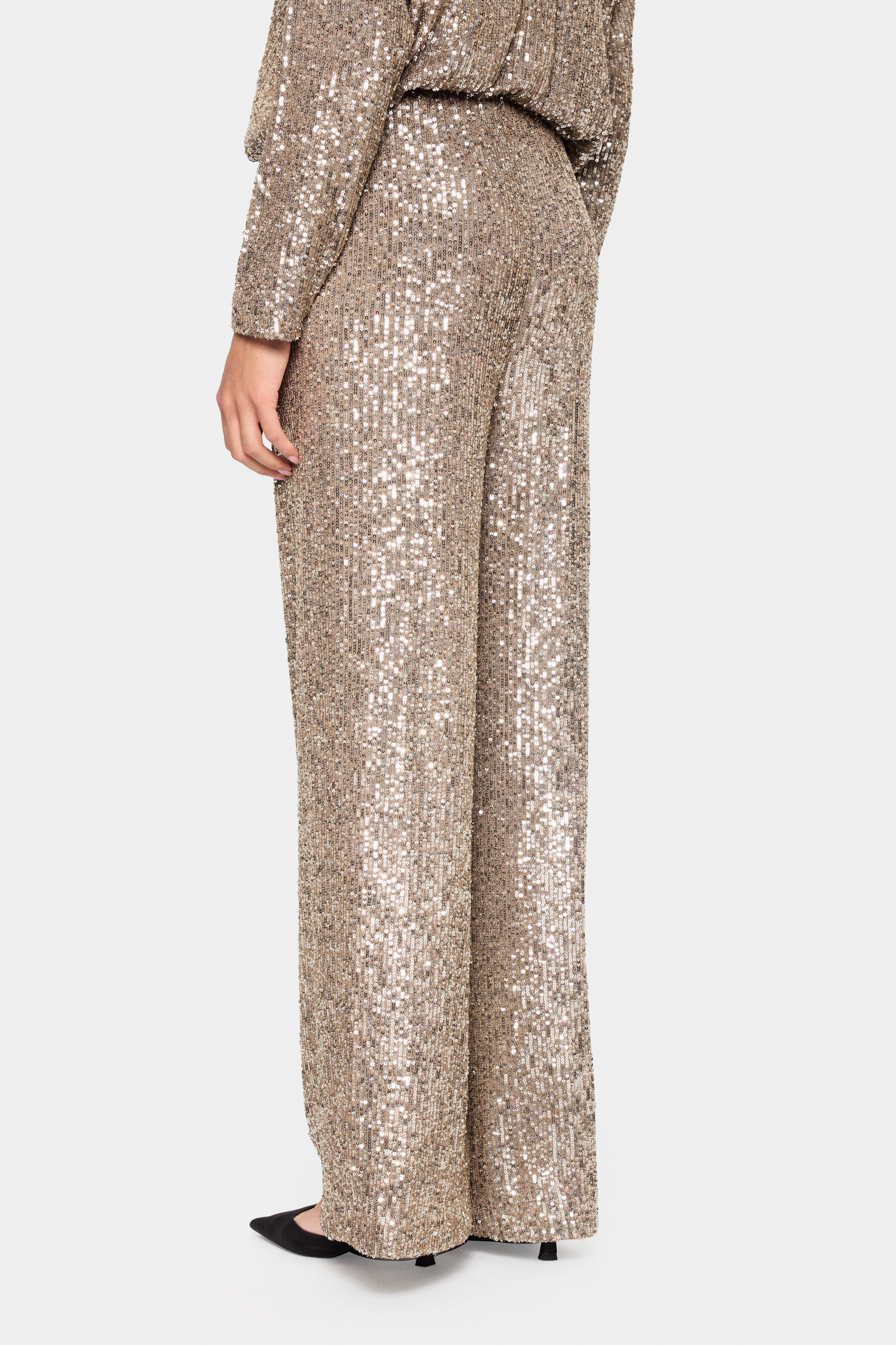 ReyanaSZ Sequin Trousers LOOKBOOK BACK 30512270-131012