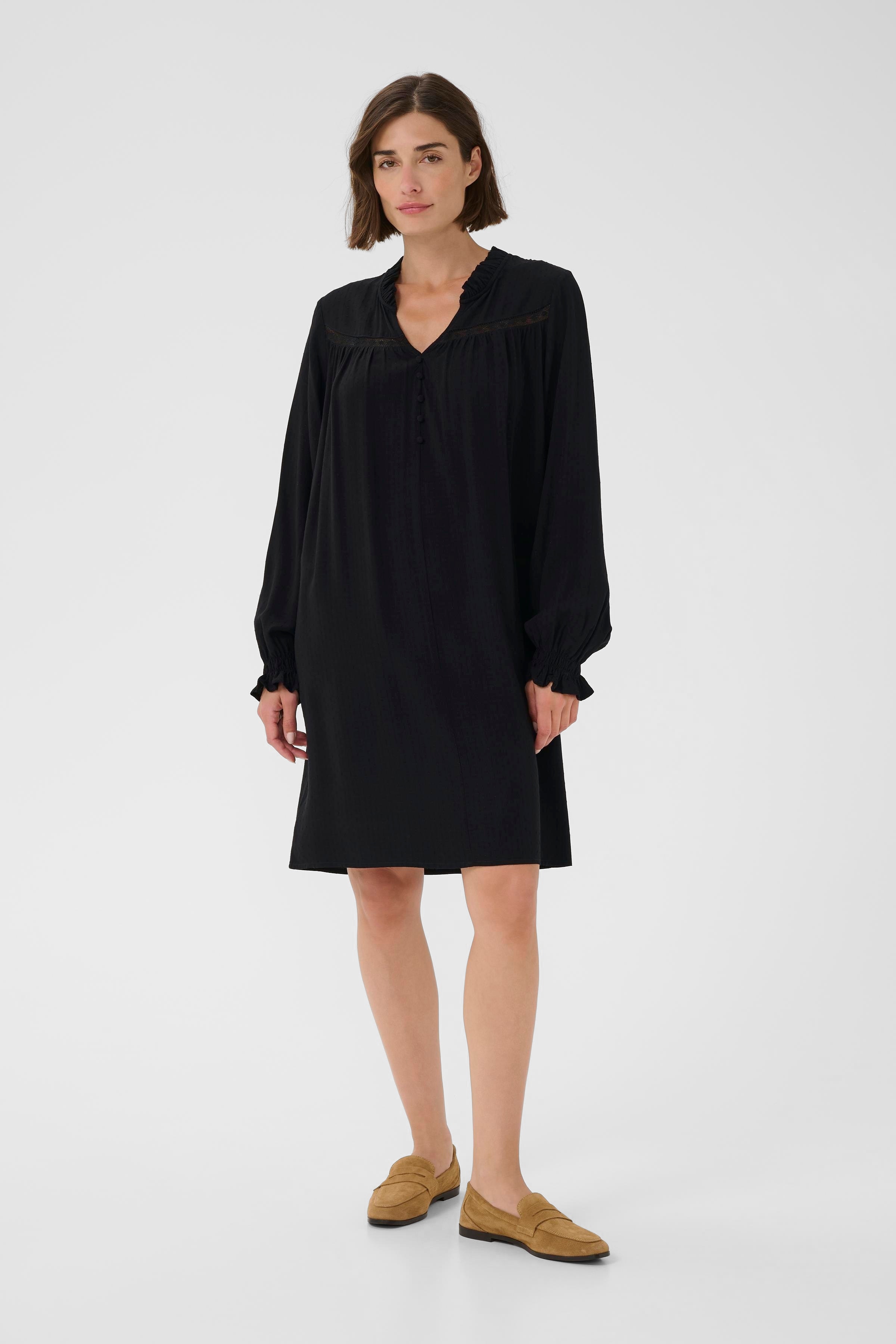 CUcoda Dress LOOKBOOK FRONT 50112677-500012