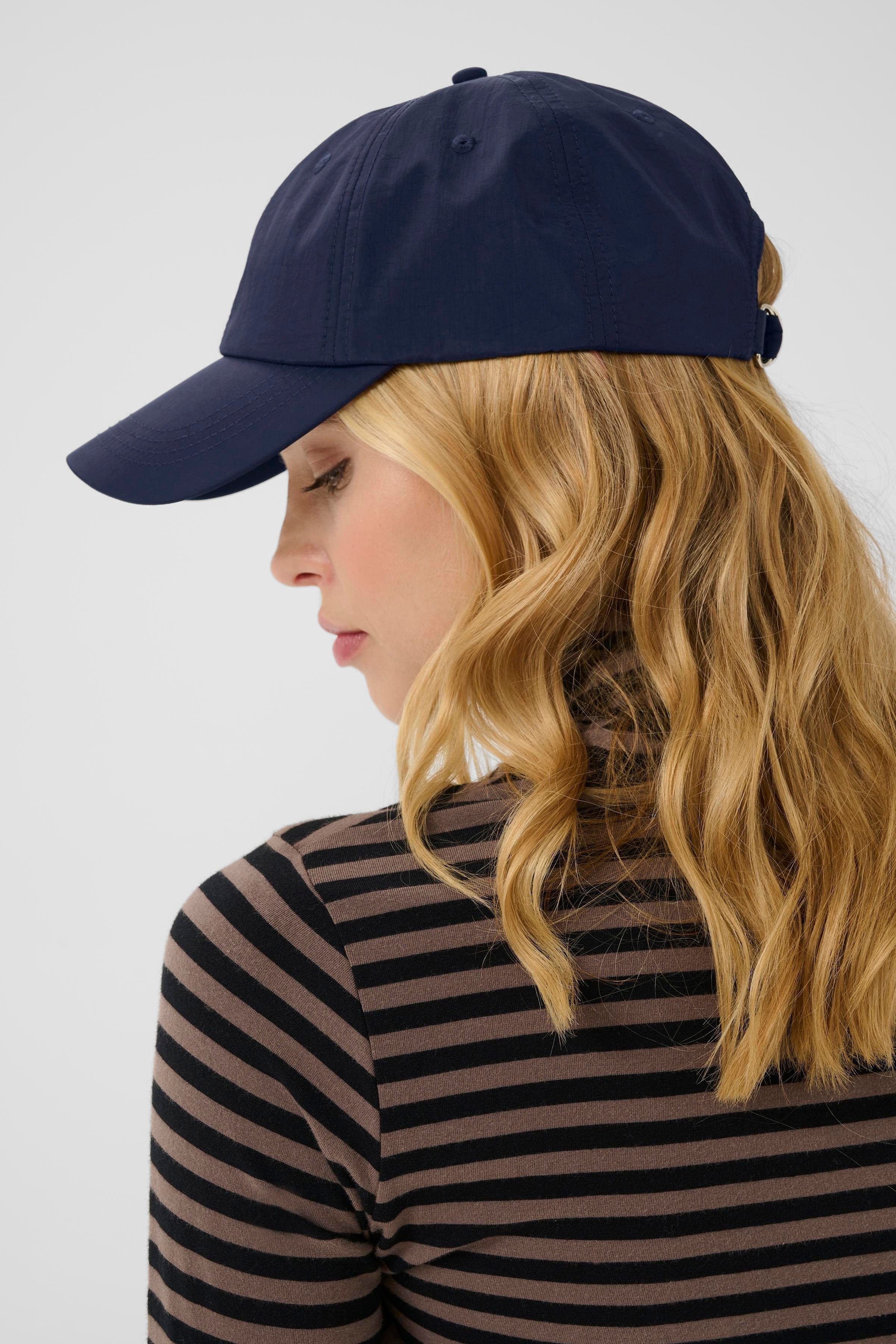 FatanasPW Kappe LOOKBOOK DETAIL 30310099-194013