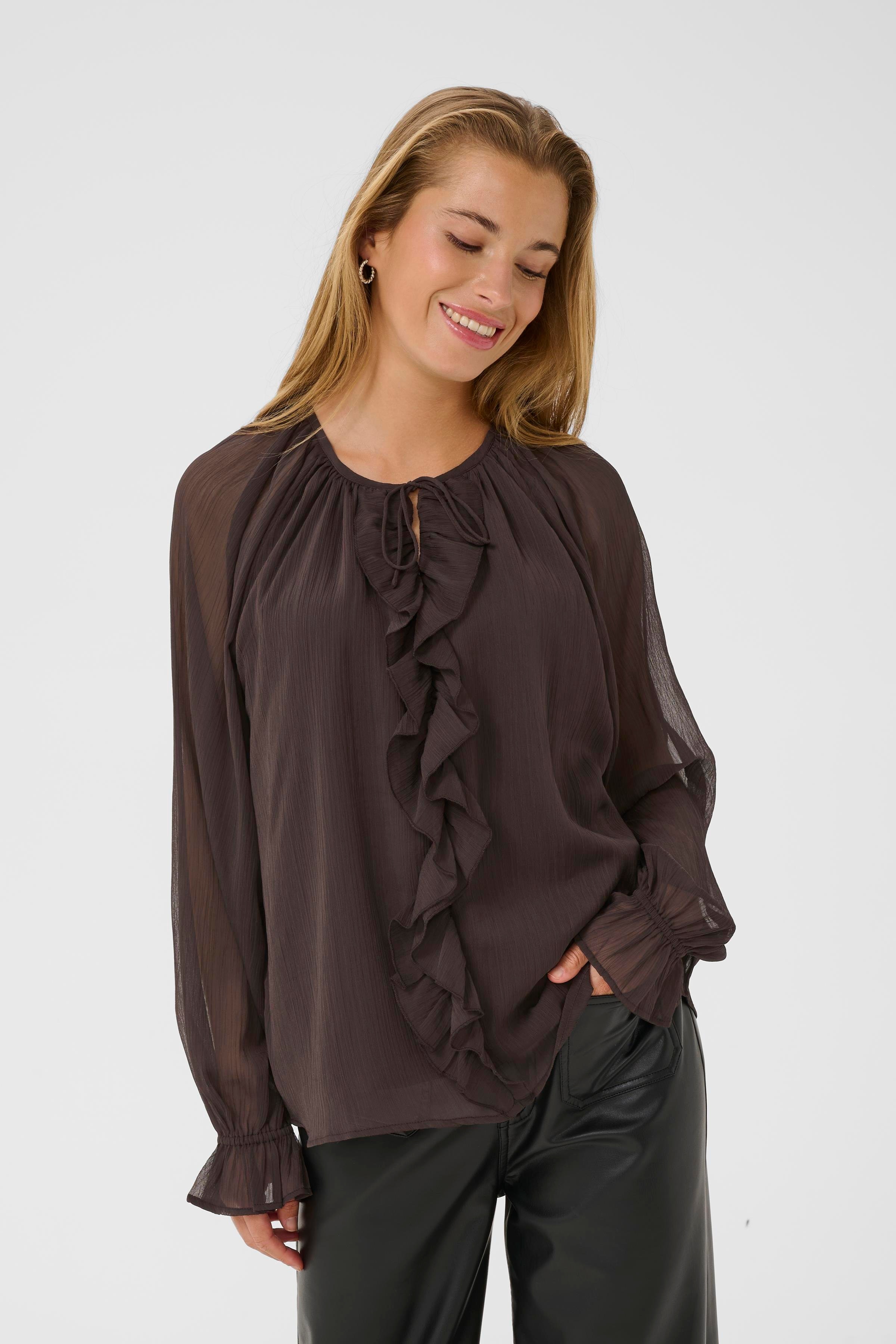 KAmila Bluse LOOKBOOK FRONT 10510922-191111