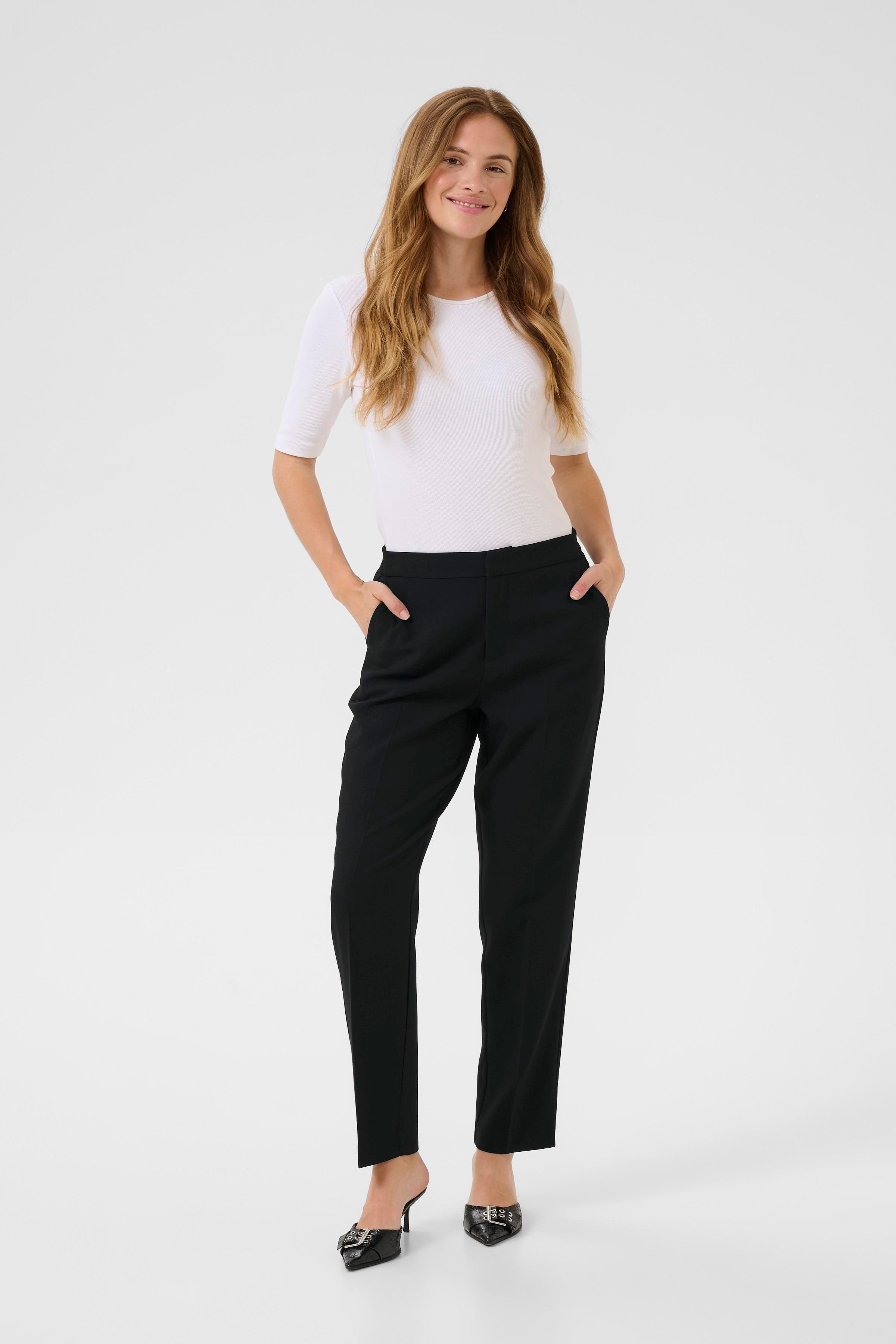 KAhella Bukser LOOKBOOK FRONT 10510647-100121