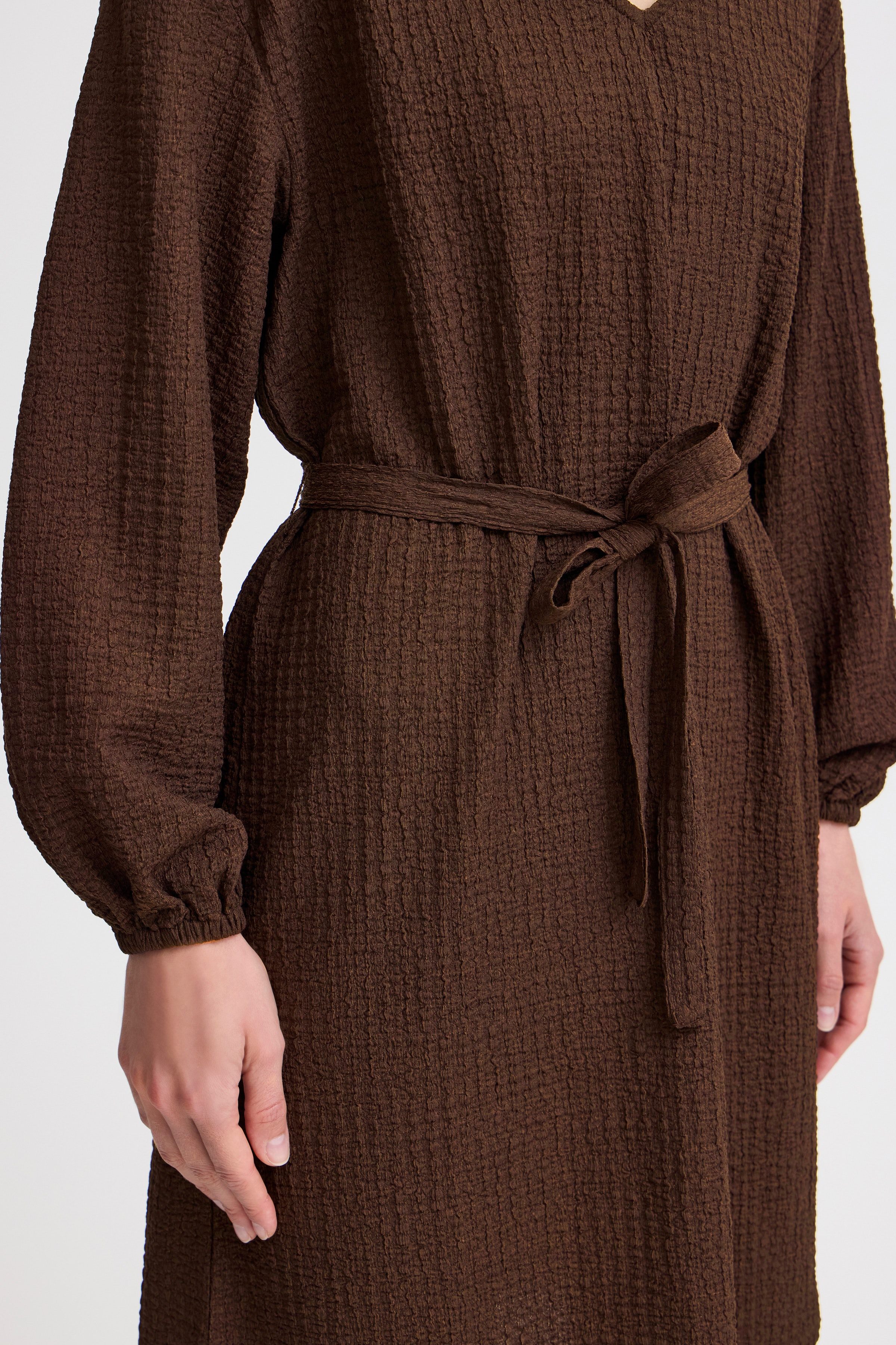 BYPERILLA Kjole LOOKBOOK DETAIL 20815481-191016
