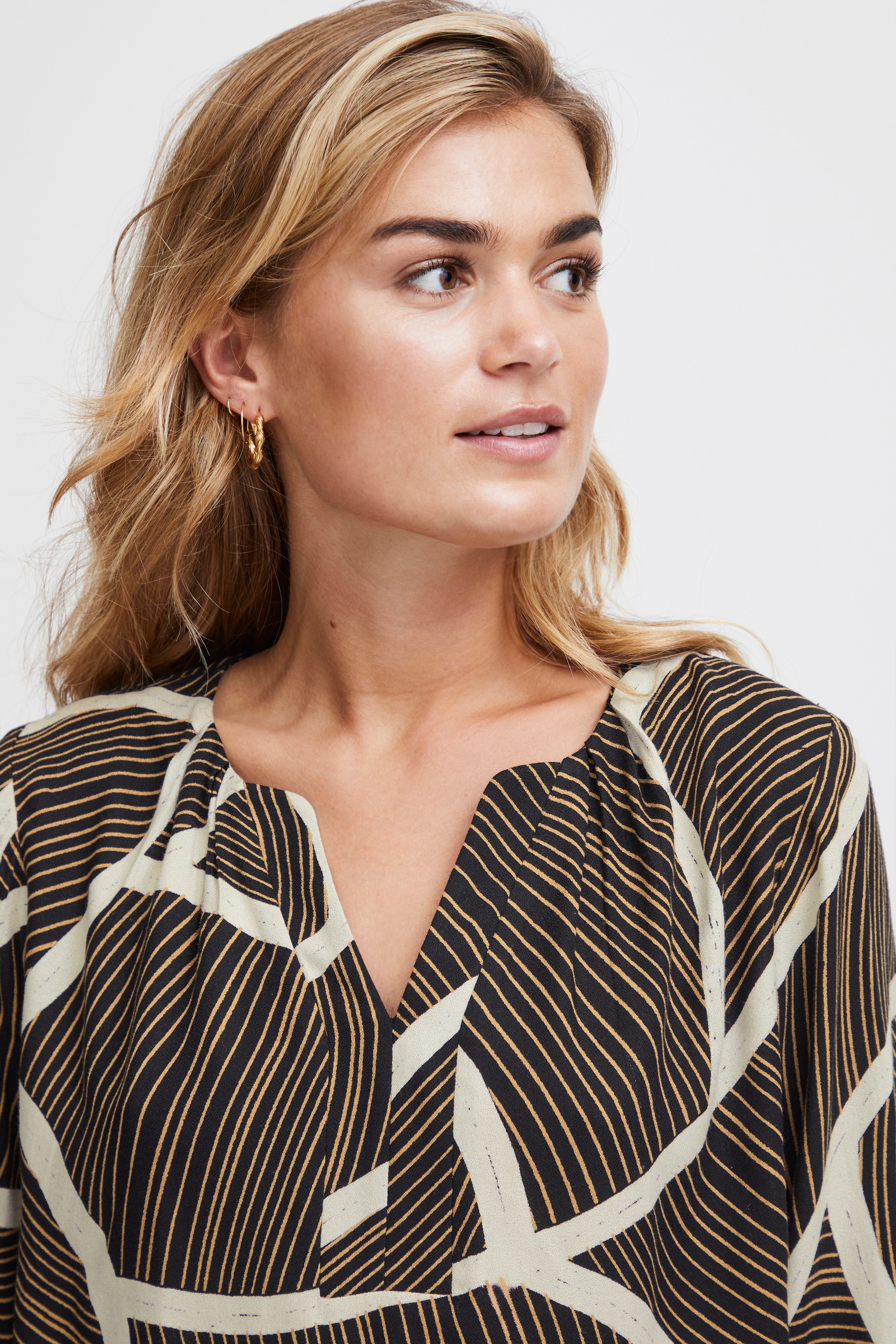 FRGITA Blus LOOKBOOK DETAIL 20612675-202390