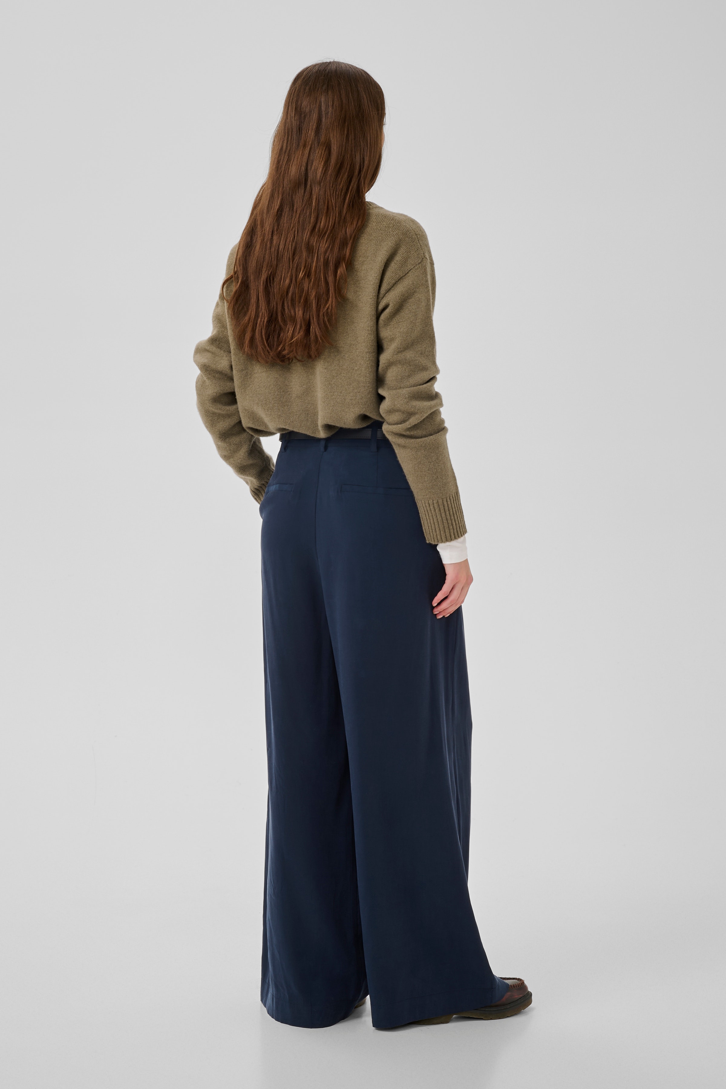 MWHuxi Cardigan LOOKBOOK BACK 10705425-180820