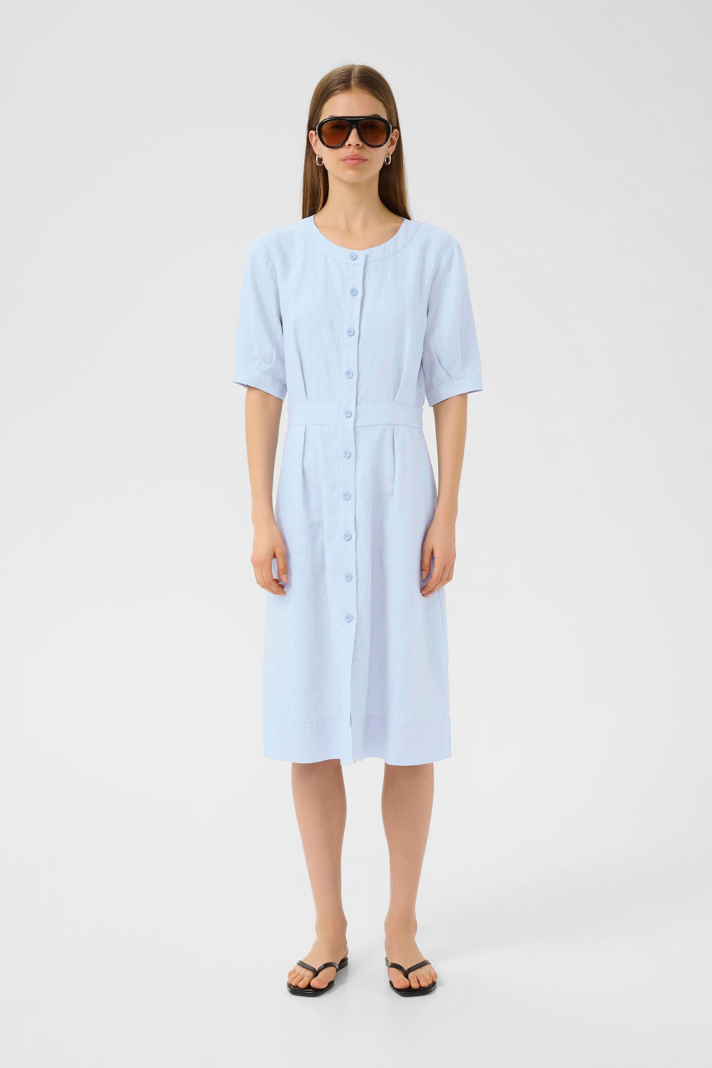 DallyIW Kjole LOOKBOOK FRONT 30110724-154031