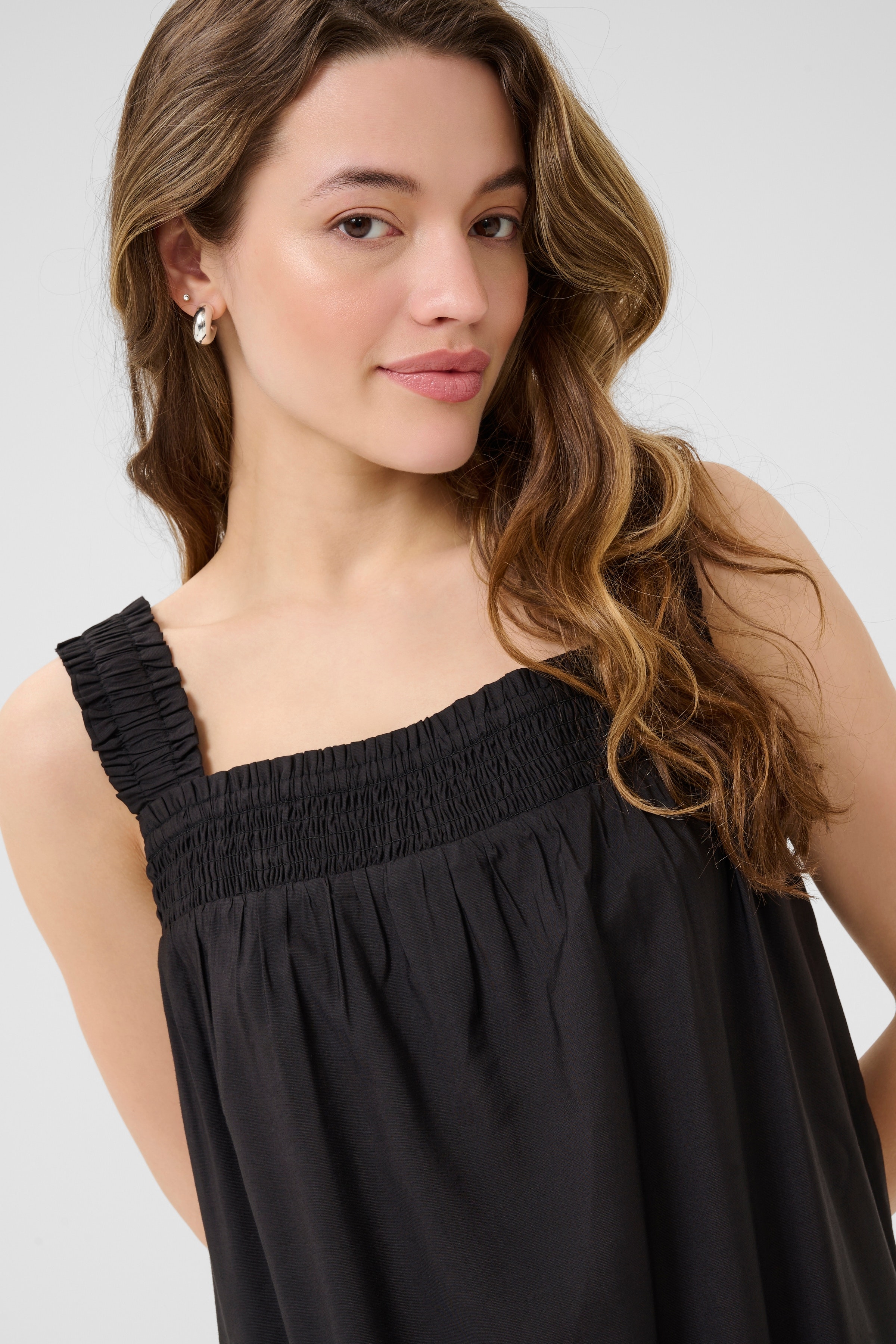 BPjuliana Dress LOOKBOOK DETAIL 10590911-100121B
