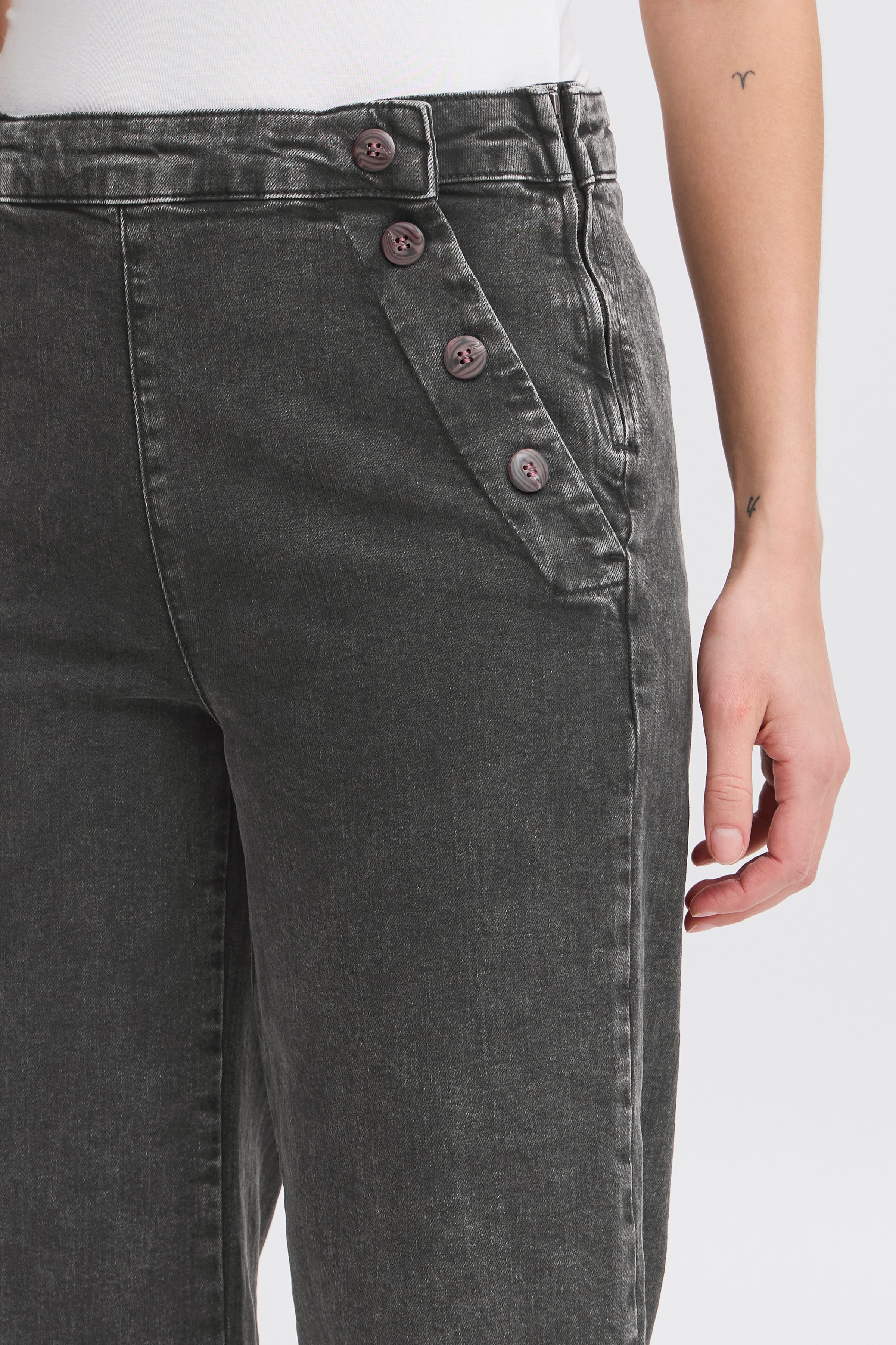 IRHARPER Jeans LOOKBOOK DETAIL 20121623-203460