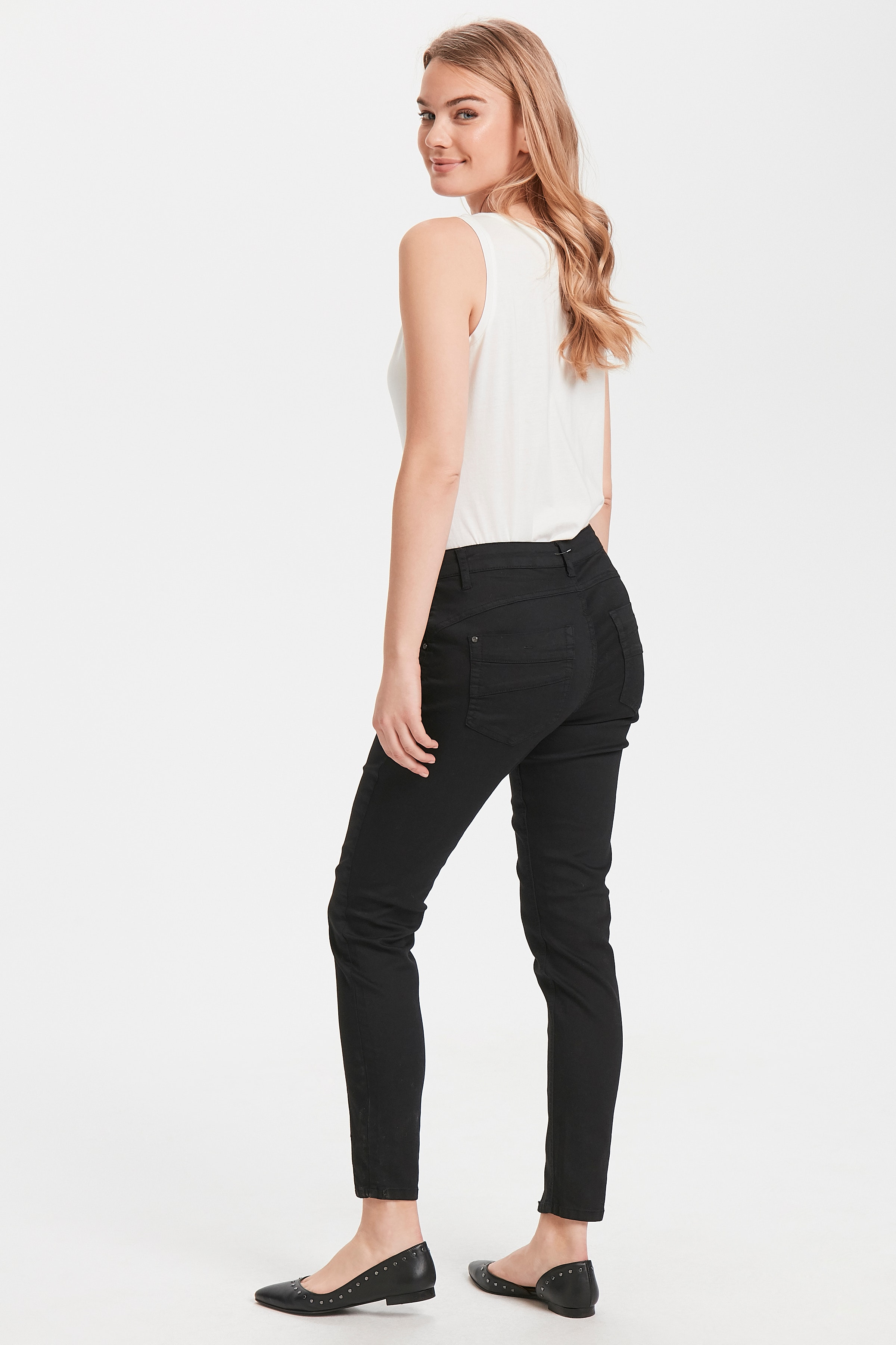 Jeans LOOKBOOK BACK 10604378-61907