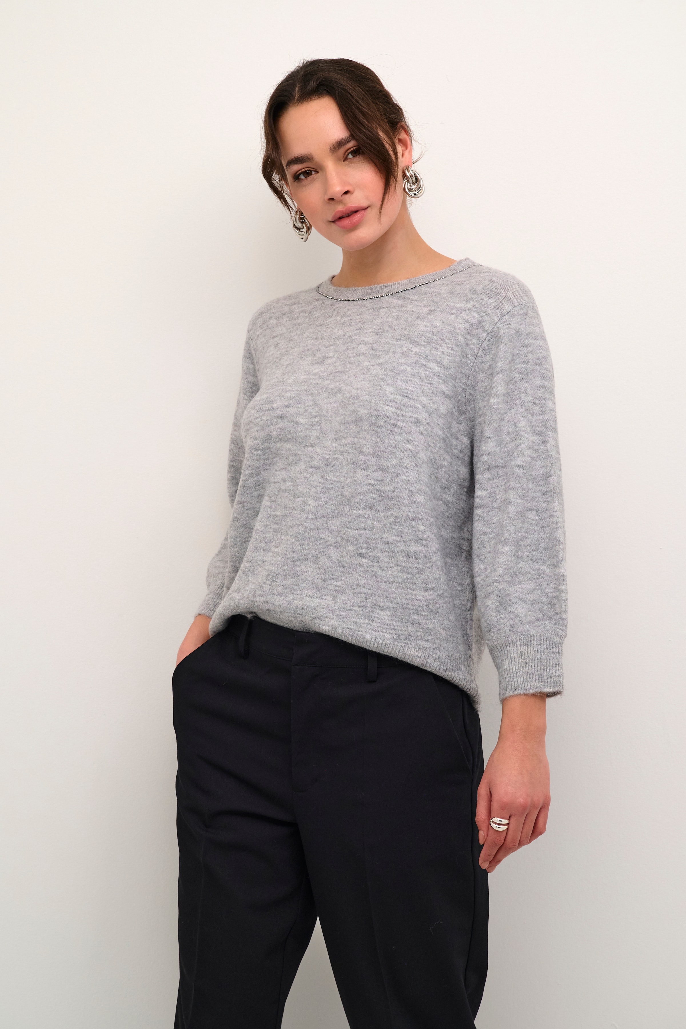 KAmeridith Pullover LOOKBOOK FRONT 10509262-100123