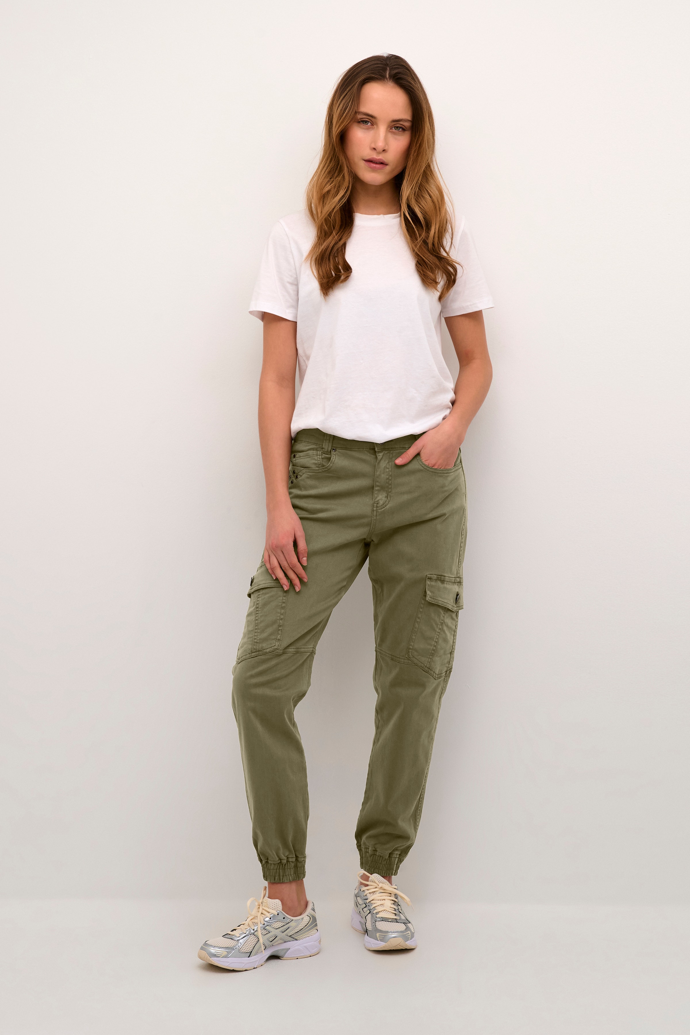 BPsarina Trousers LOOKBOOK FRONT 10590449-180521B