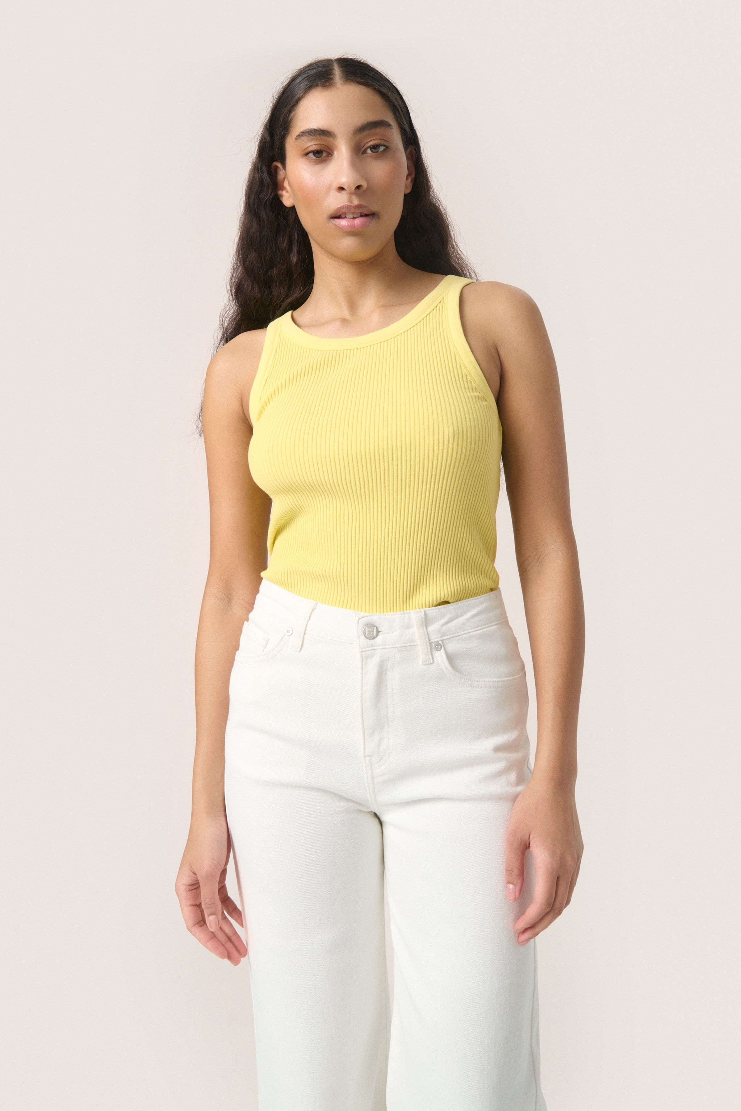 SLSimone Top LOOKBOOK FRONT 30406067-130632