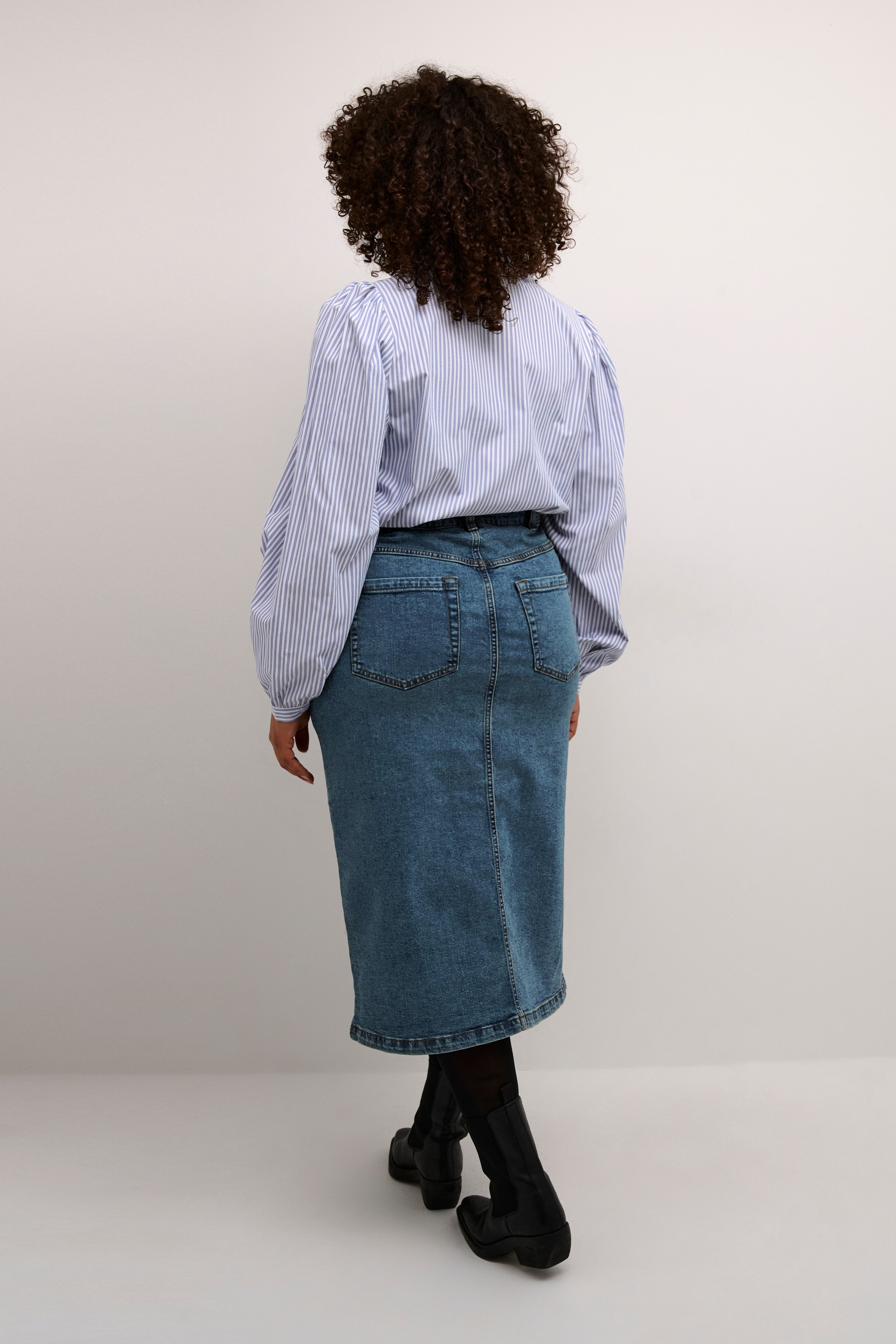 KCdiana Denim Skirt LOOKBOOK BACK 10581999-100166