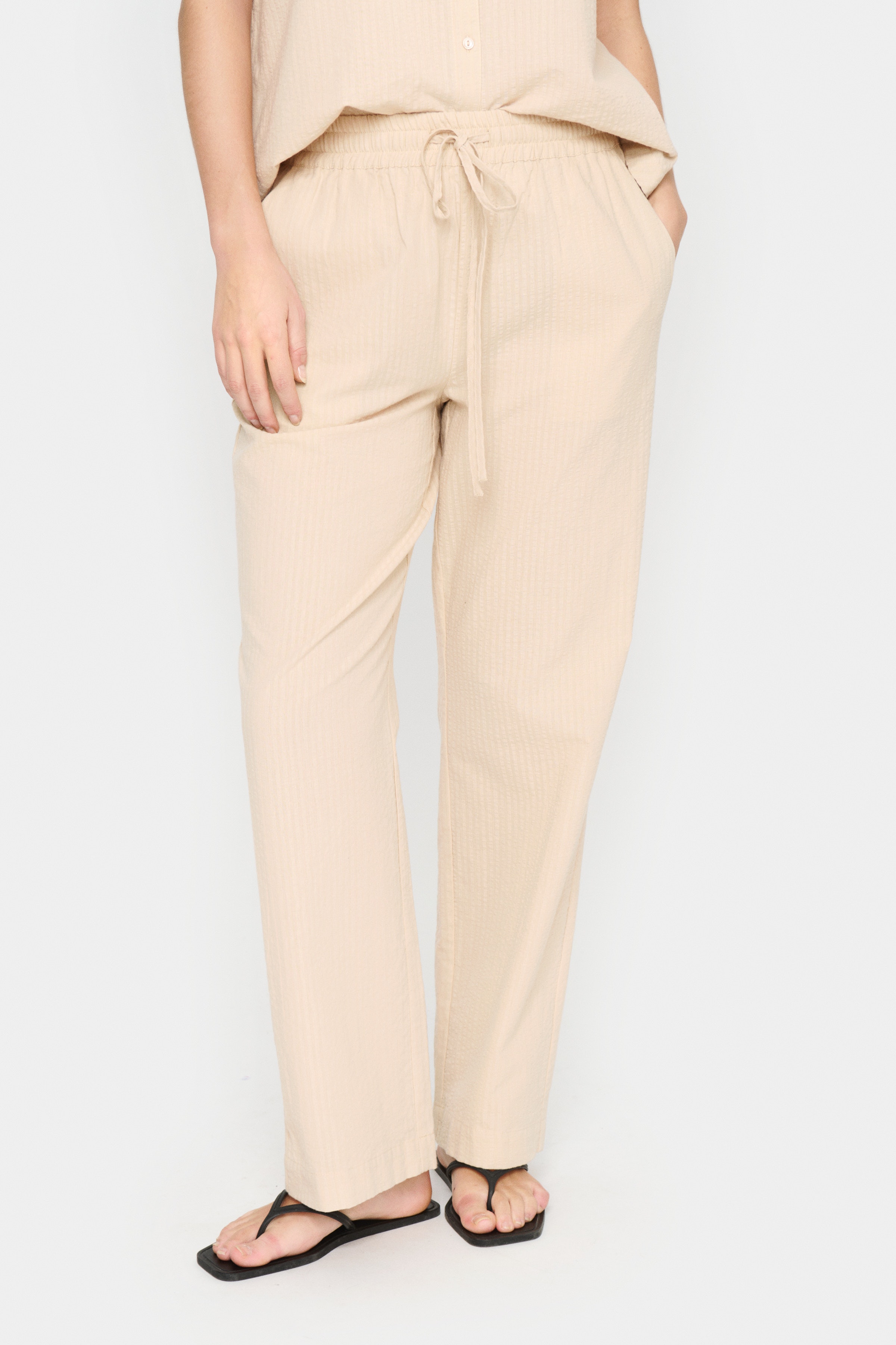 ElmikoSZ Trousers LOOKBOOK FRONT 30513288-130607