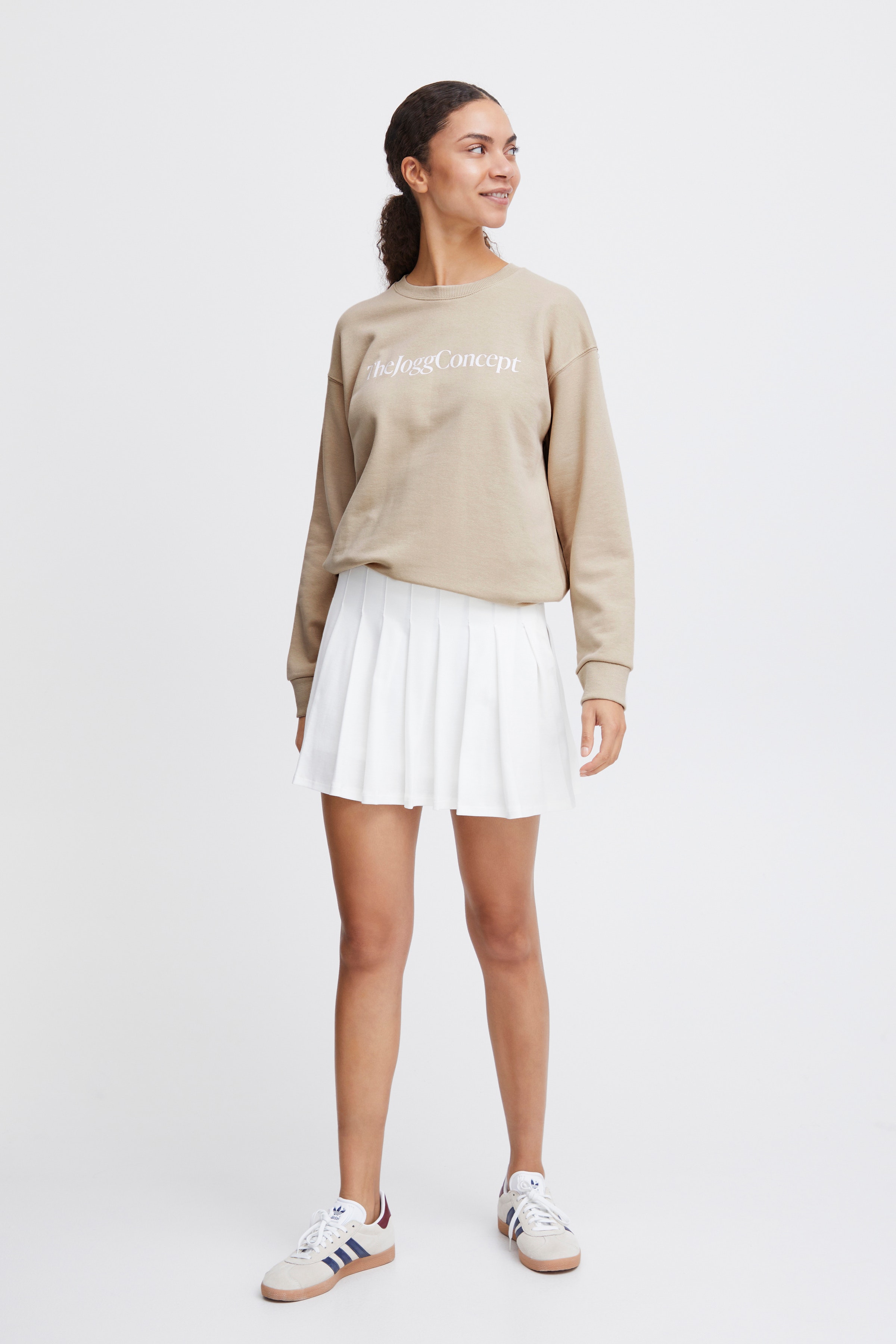 JCSAFINE Pullover LOOKBOOK FRONT 22800015-151308