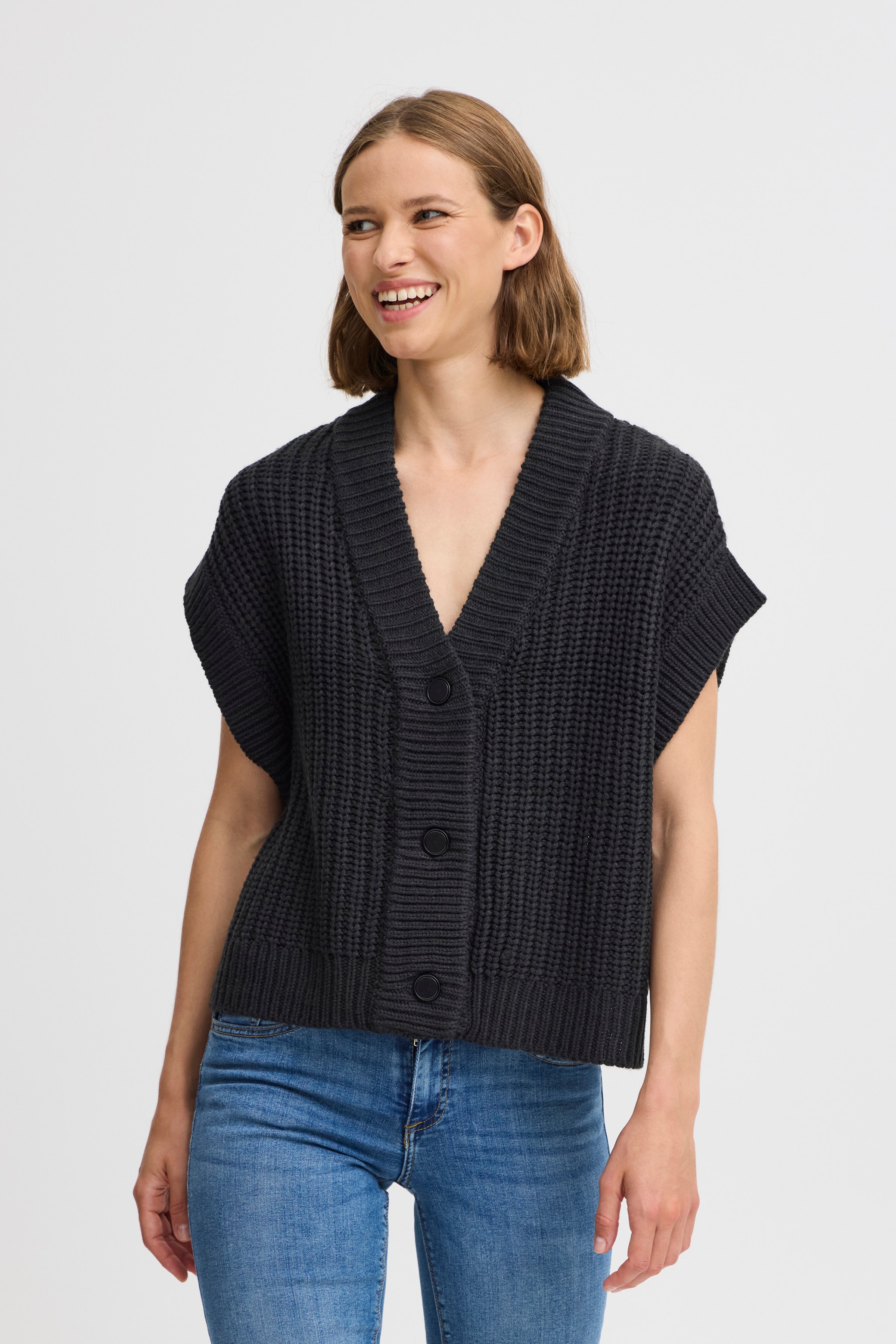 BYOTINKA Vest LOOKBOOK FRONT 20815276-200451