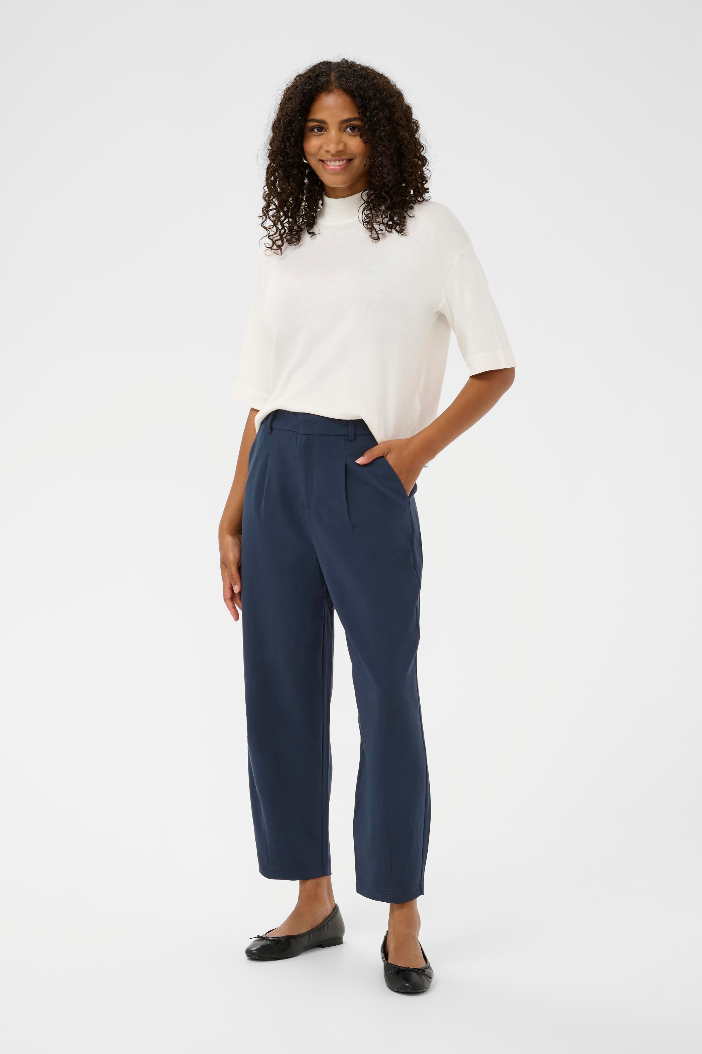 KAmerle Trousers LOOKBOOK FRONT 10504769-194020