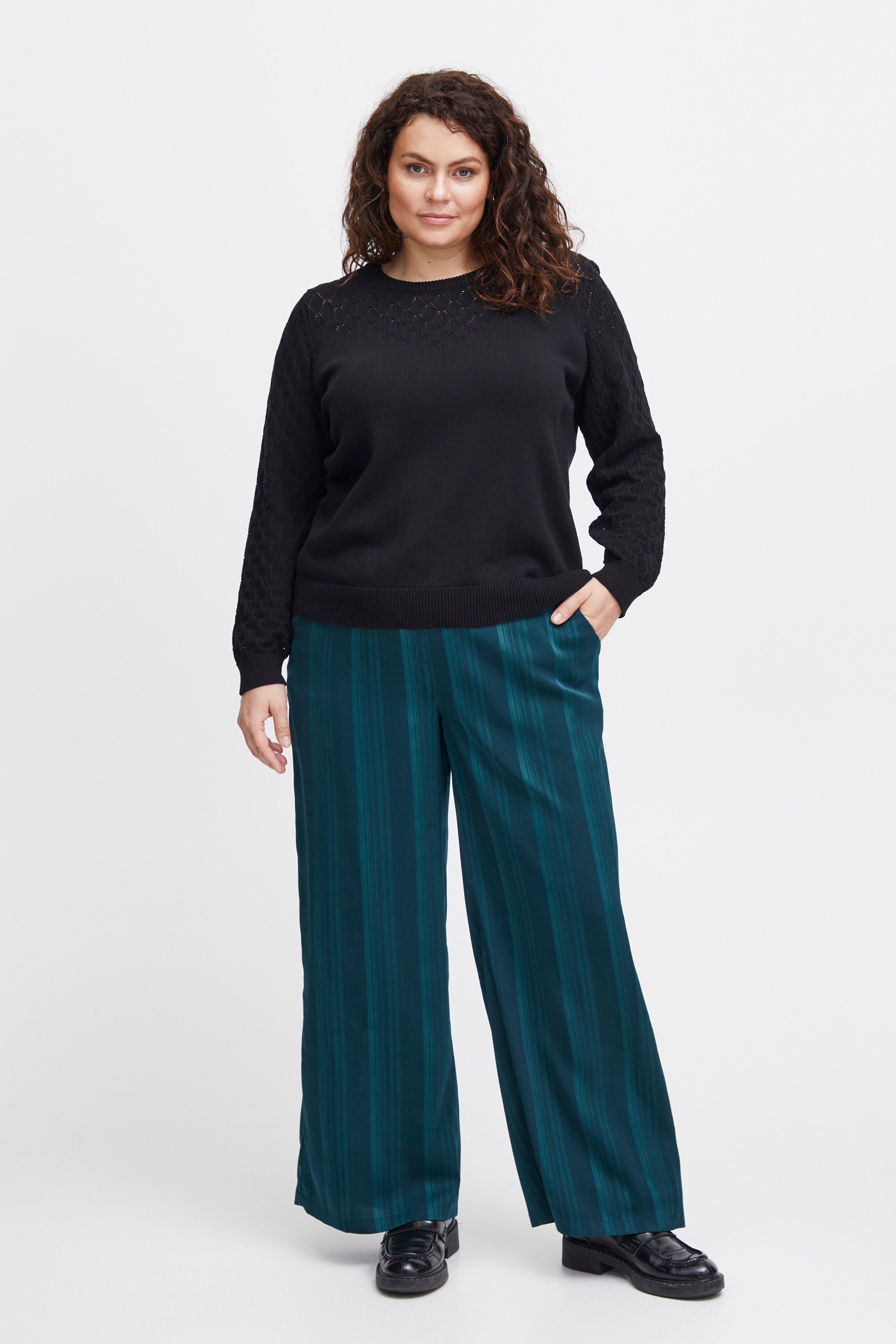 FPYNDA Bukser LOOKBOOK FRONT 20613094-195320