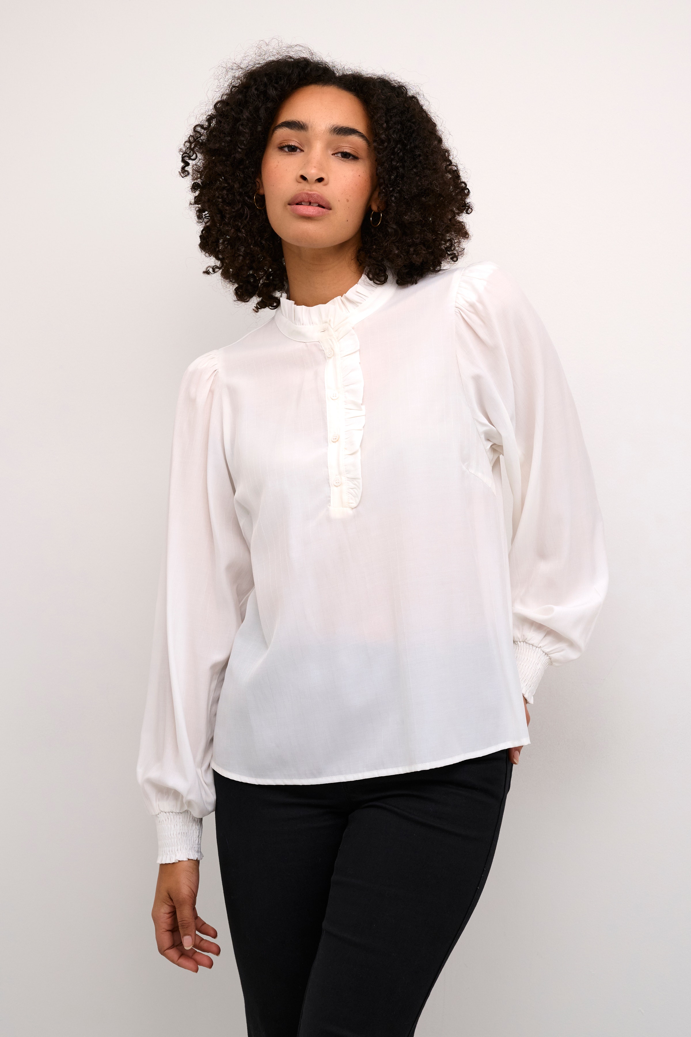 KAdorit Blouse LOOKBOOK FRONT 10509100-110602