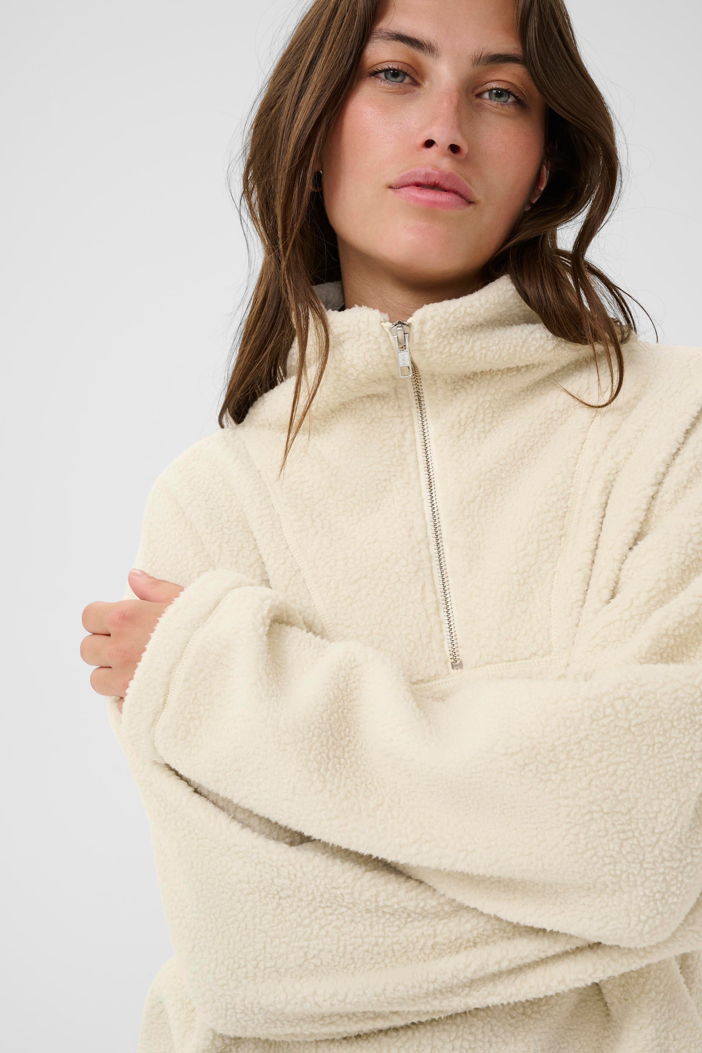 SiranaPW Sweatshirt LOOKBOOK DETAIL 30310016-130401