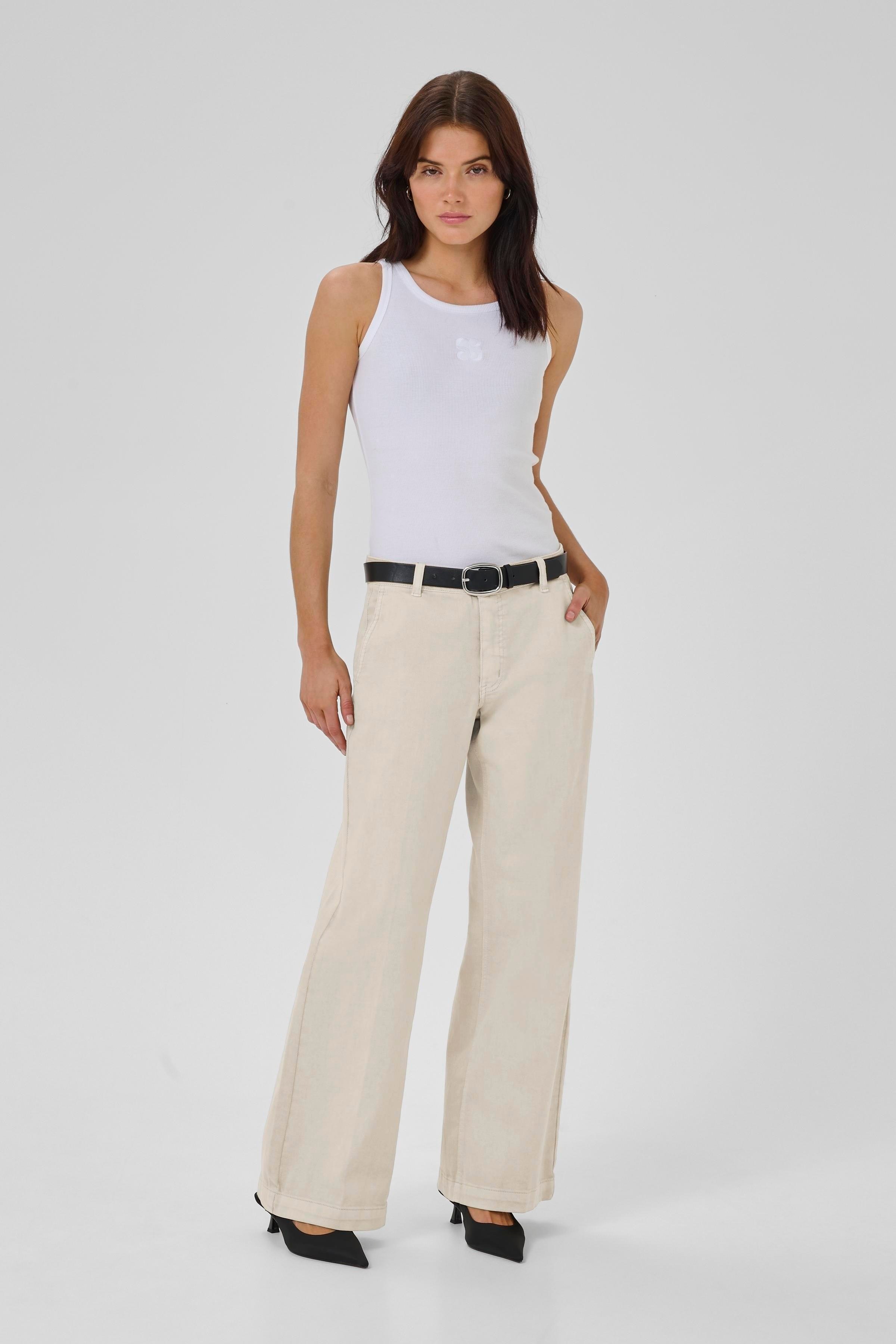 LaraMW Trousers LOOKBOOK FRONT 10705225-130905