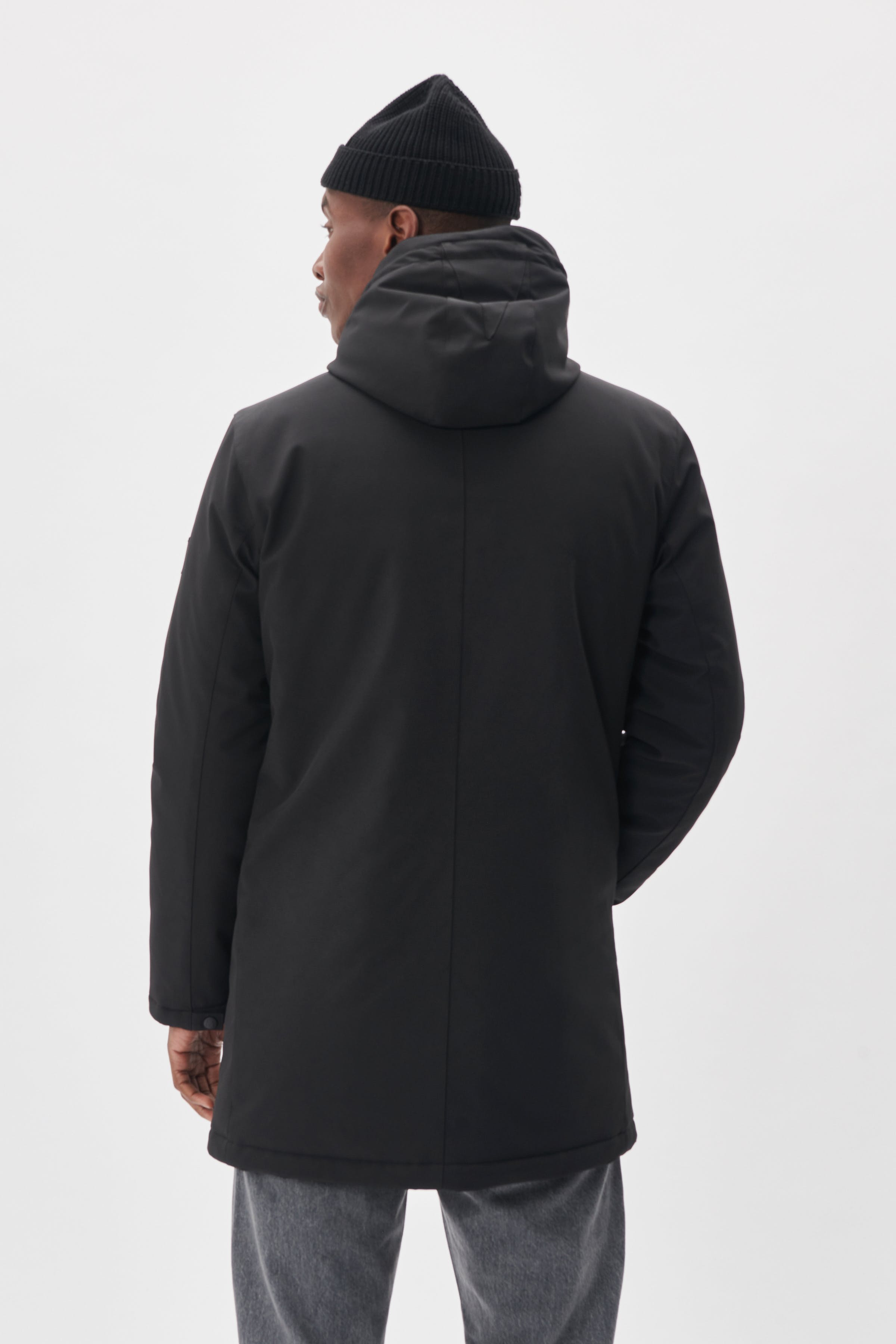 MAdeston Mantel LOOKBOOK BACK 30205571-300275