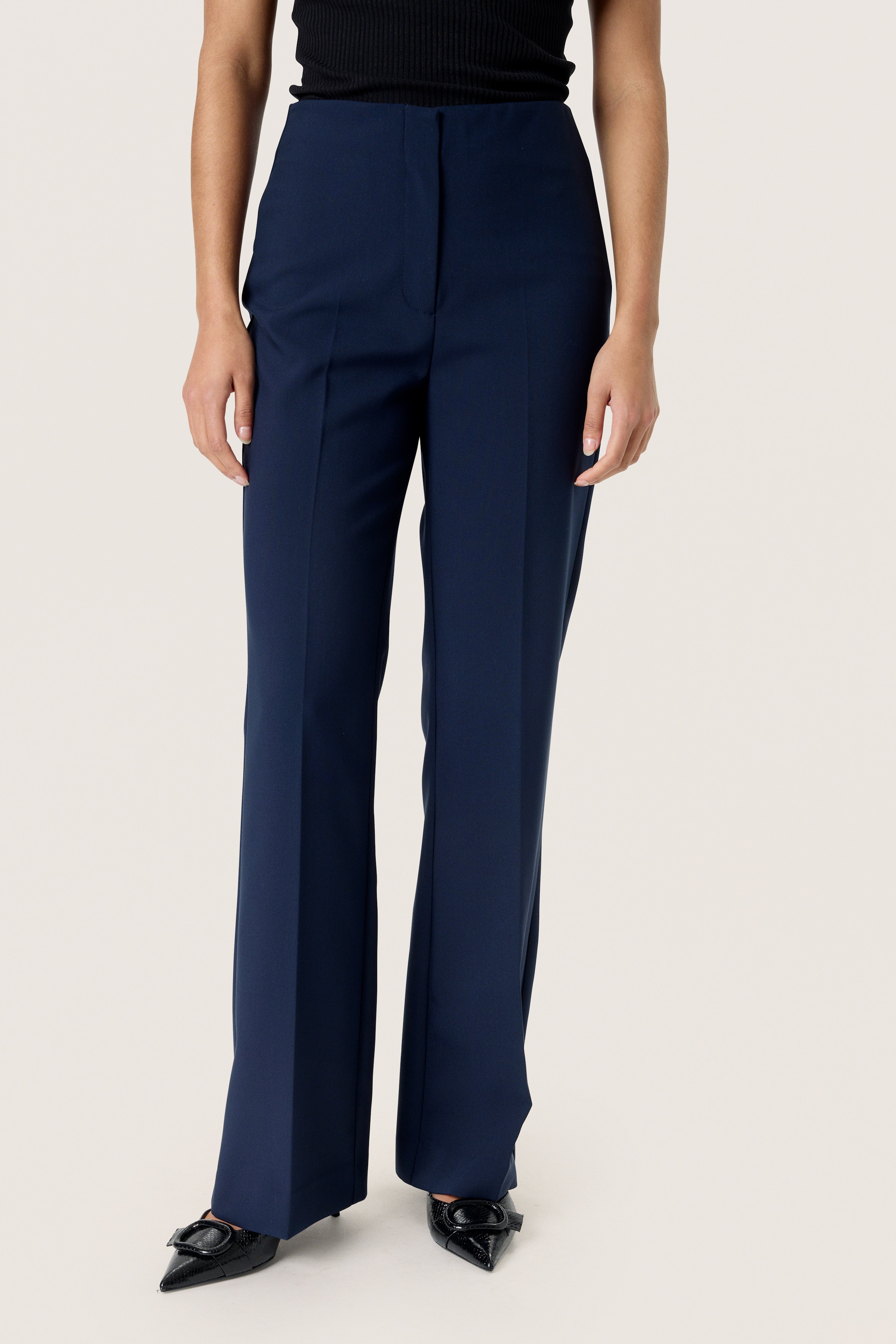SLCorinne Hose LOOKBOOK FRONT 30405801-193924