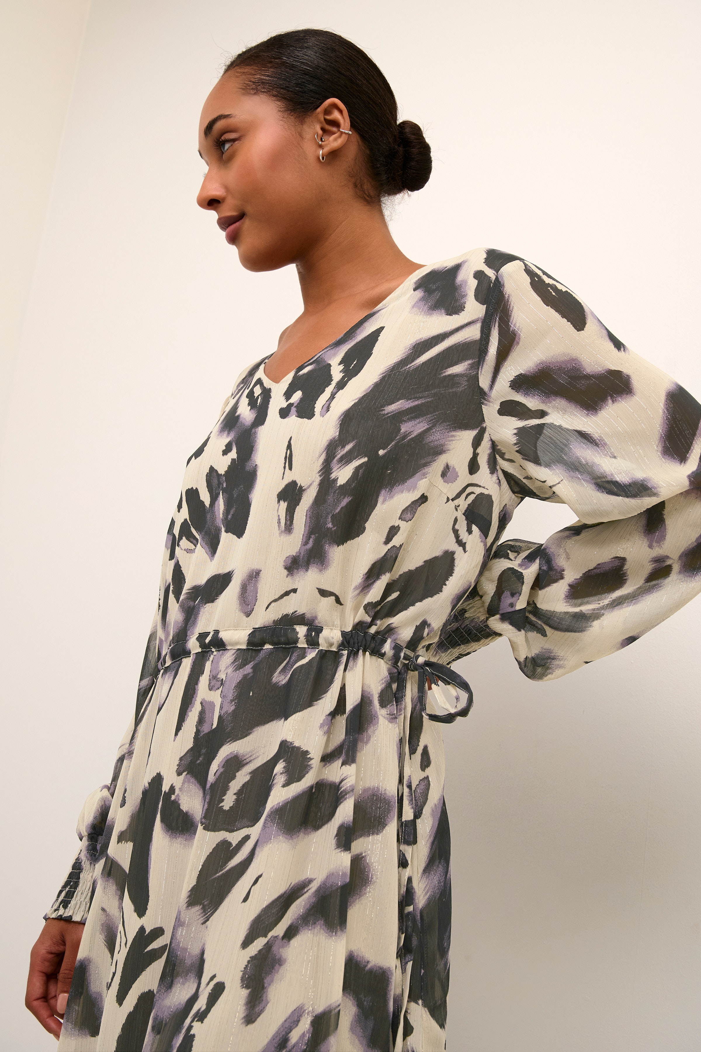 KAfina Kleid LOOKBOOK DETAIL 10507789-104749