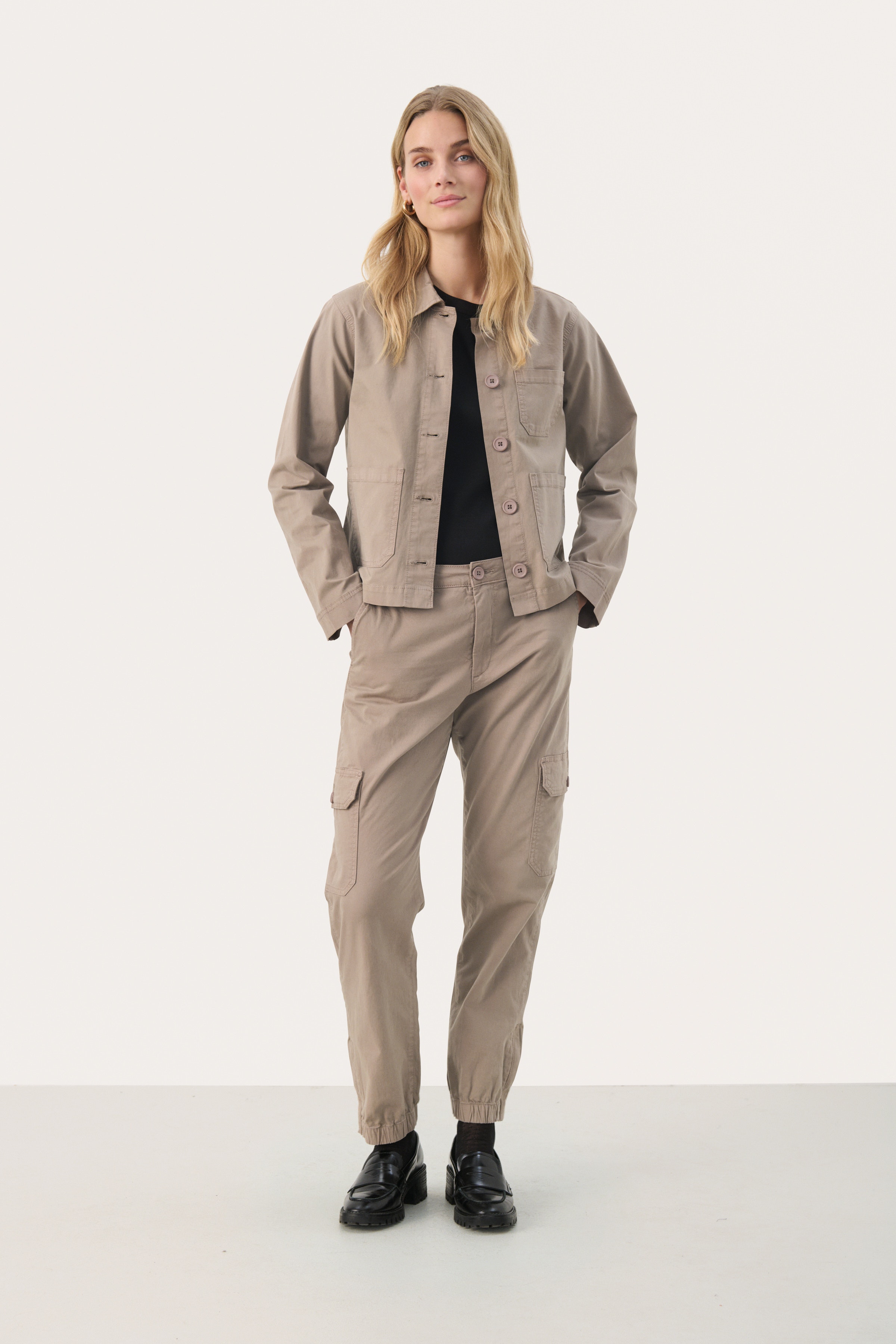 SevensPW Cargo trousers LOOKBOOK BACK 30308353-171311