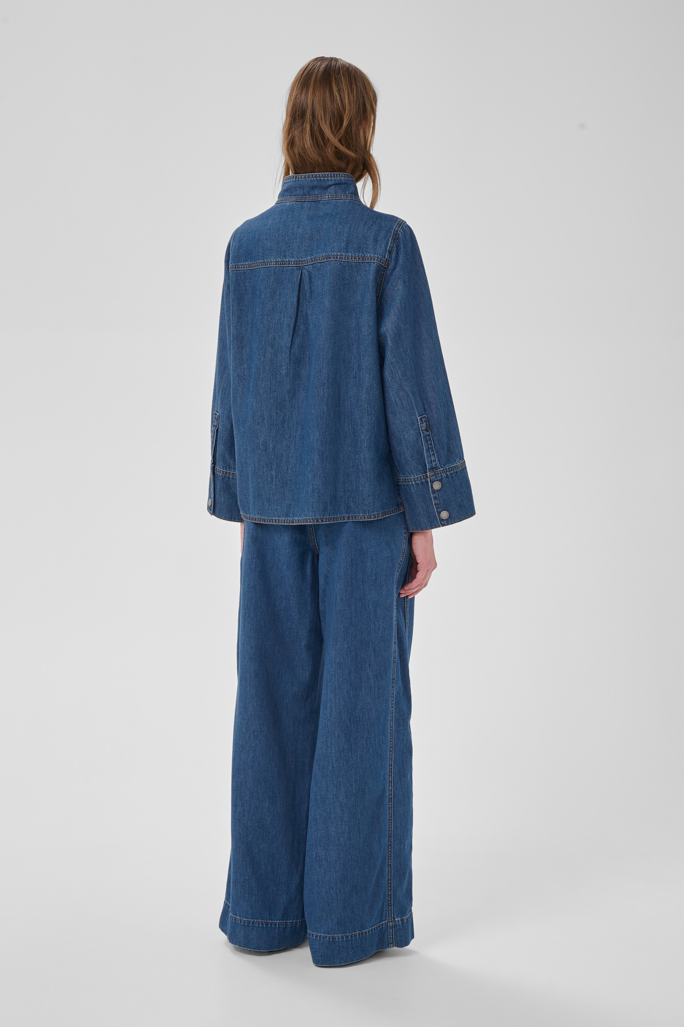 HilmaMW Jeans LOOKBOOK BACK 10705062-100053