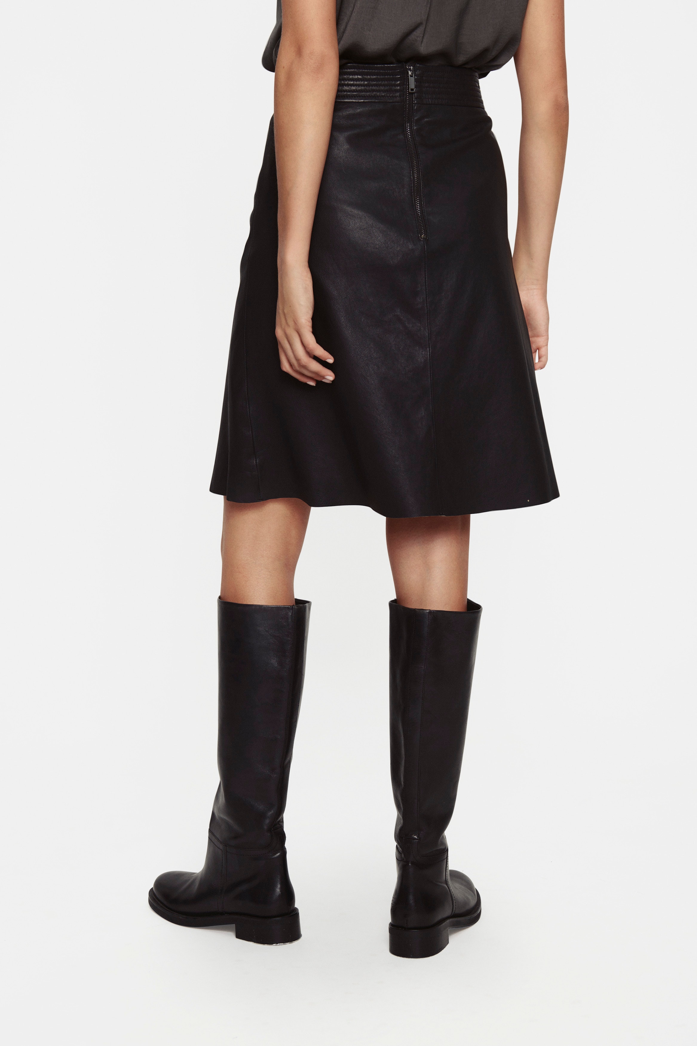 ReneeSZ Rok LOOKBOOK BACK 30512269-193911
