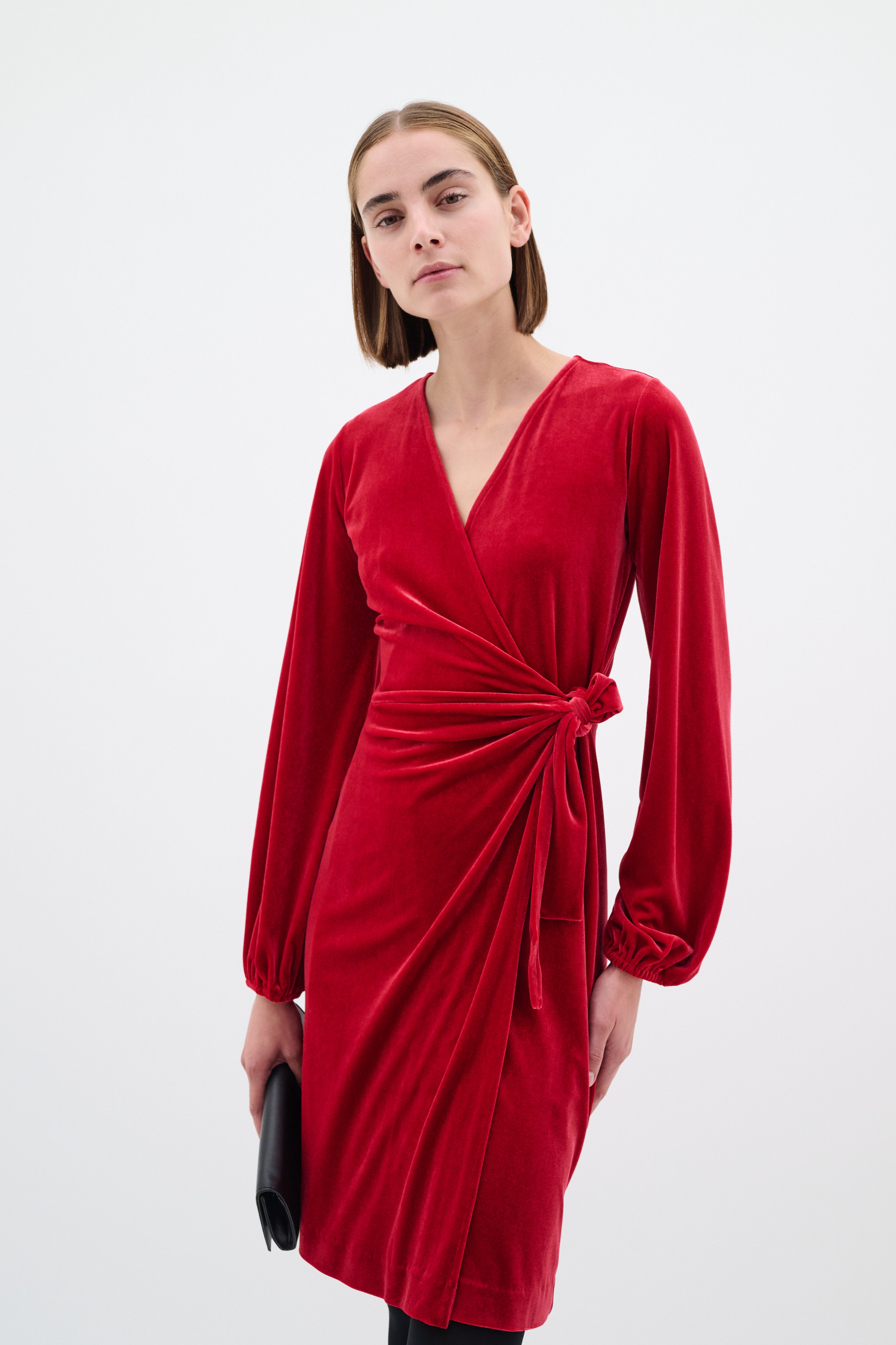 BrynnIW Goriel Velour Wrap Dress LOOKBOOK FRONT 30110083-300421