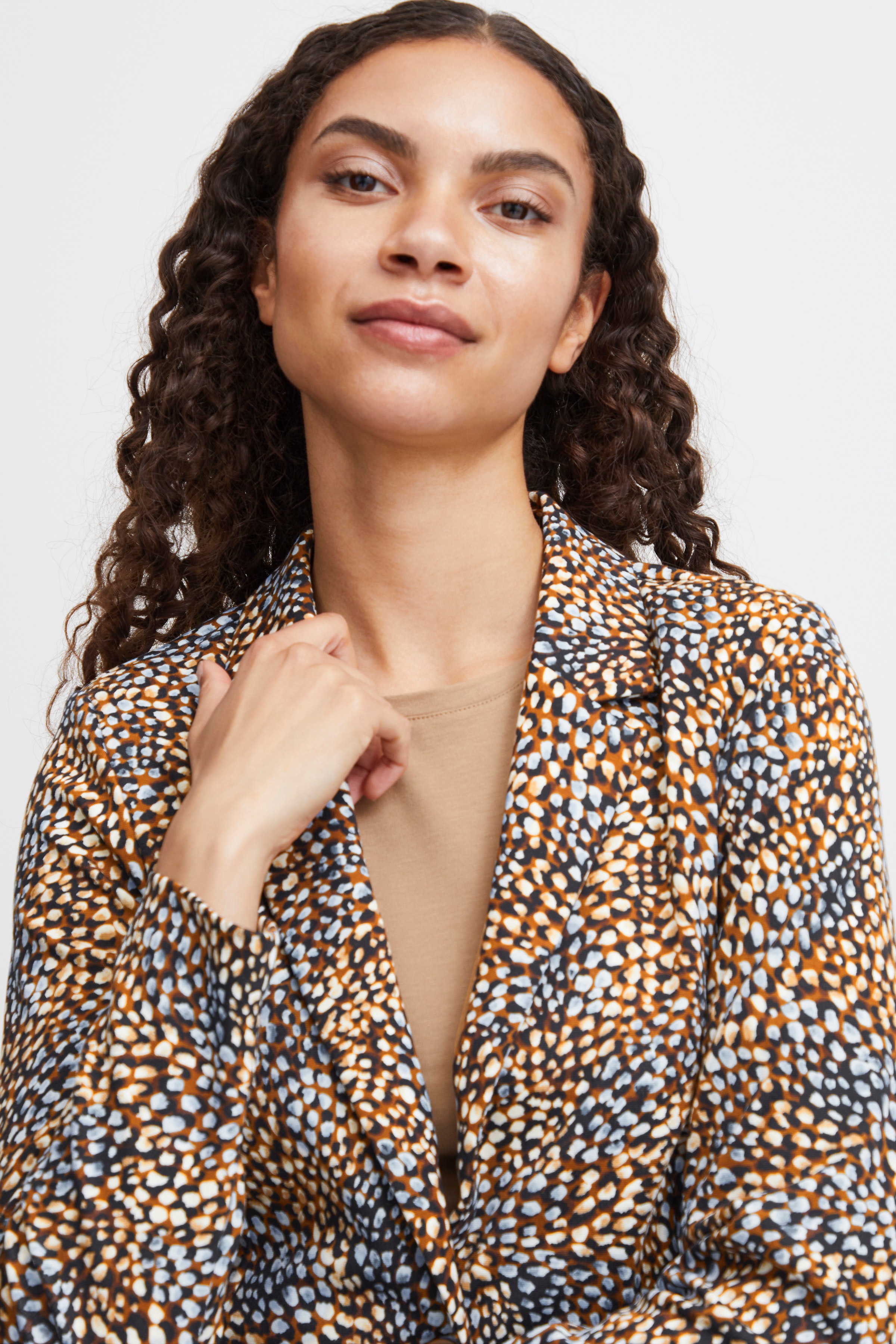 BYRIZETTA Blazer LOOKBOOK DETAIL 20813588-202338