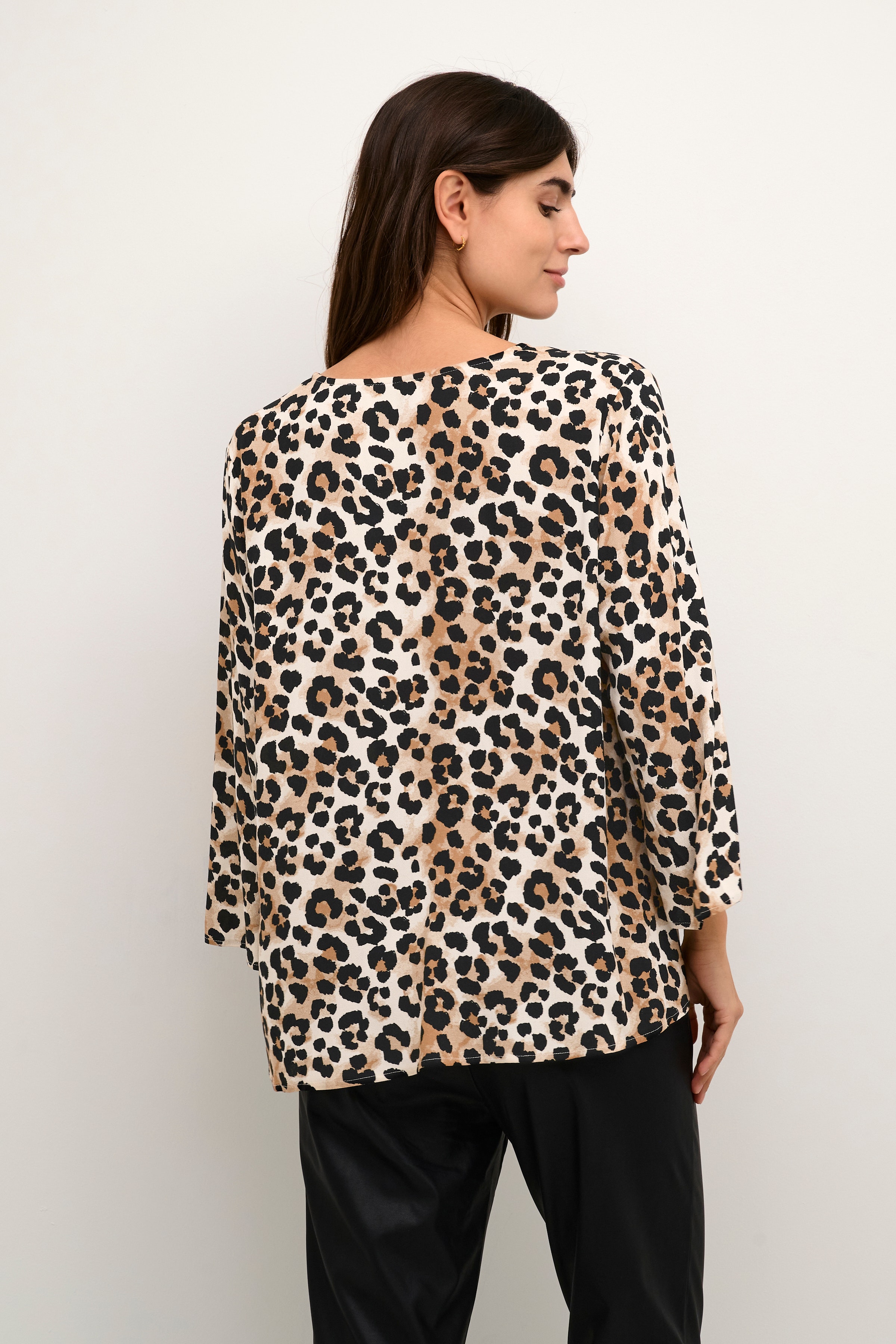 CUatlas Leopard bluse LOOKBOOK BACK 50109839-500089