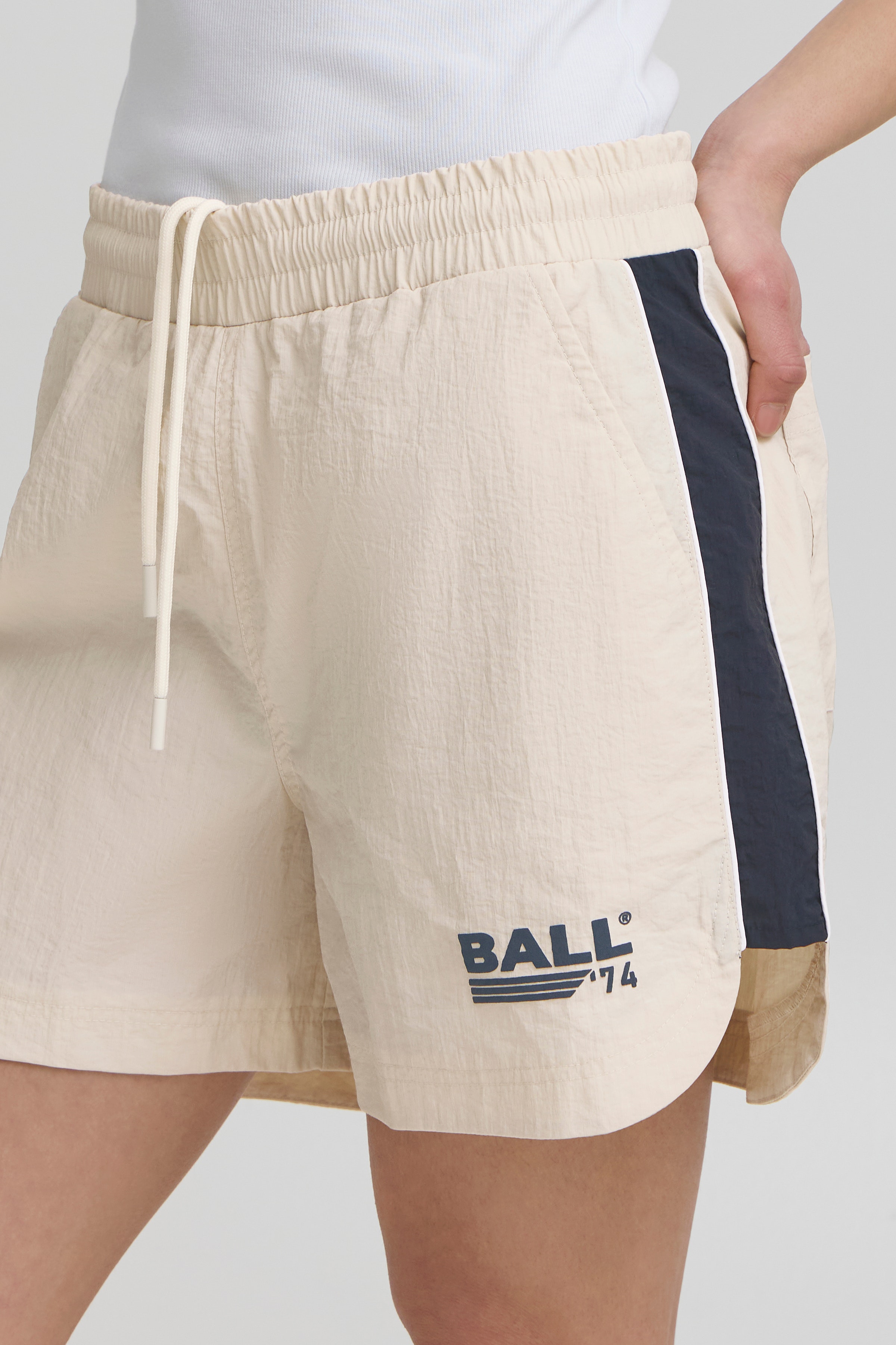 BASTELLA Shorts LOOKBOOK DETAIL 50405244-130905