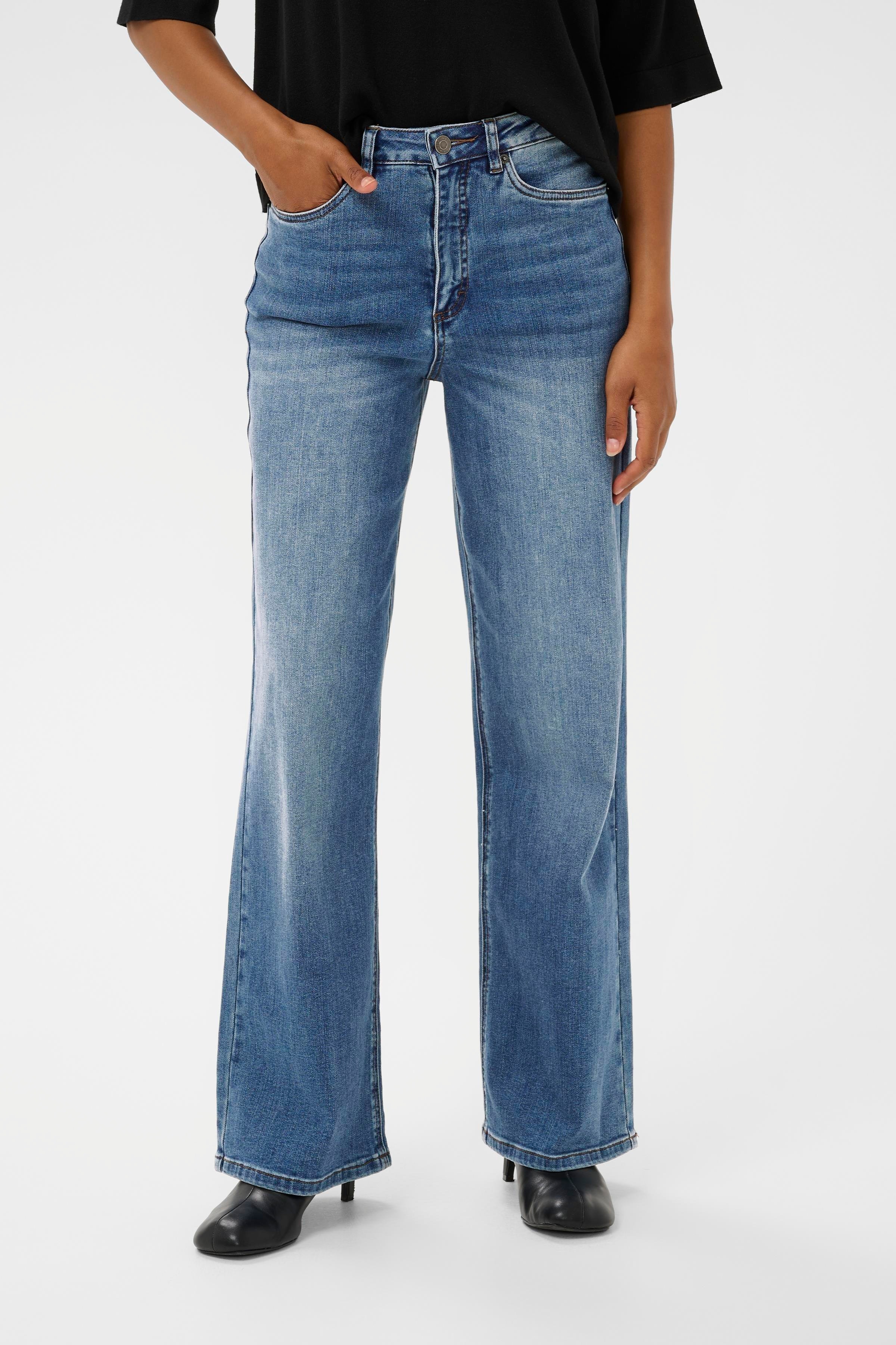 KAmeadow Jeans LOOKBOOK BACK 10510711-102272
