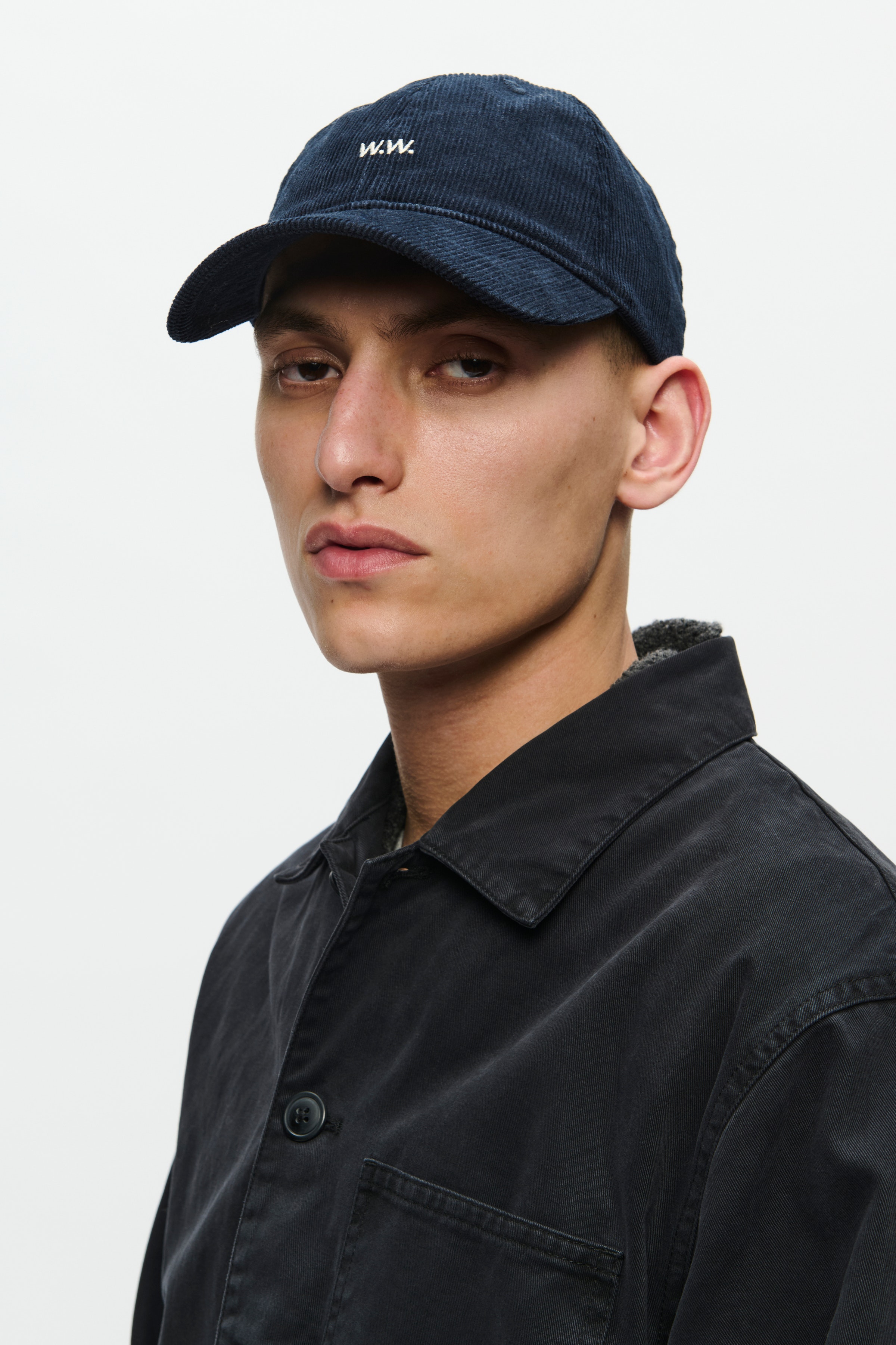 WWW.W.cap Cap LOOKBOOK DETAIL 30251596-194011