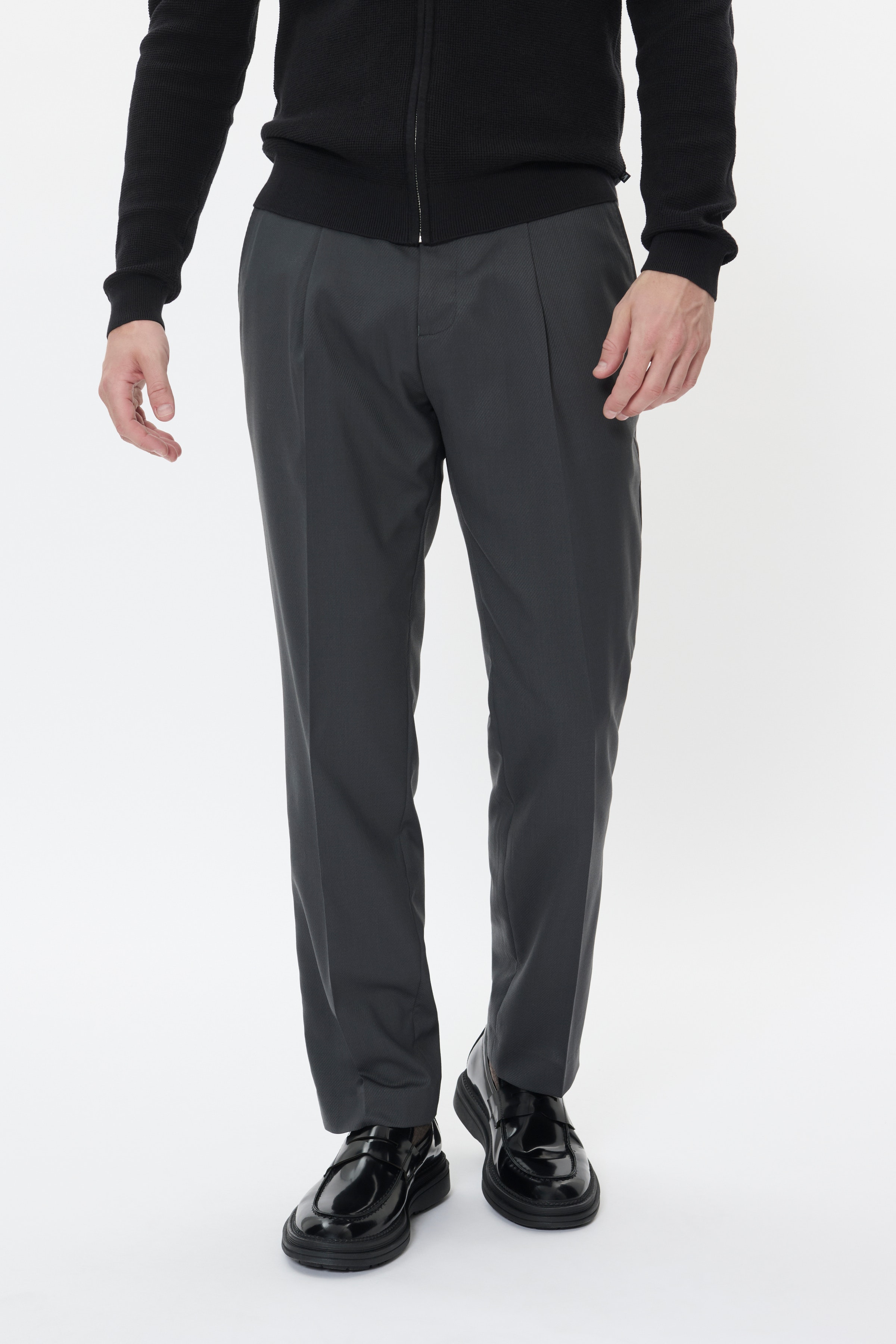 MAweller Broek LOOKBOOK FRONT 30208652-190205